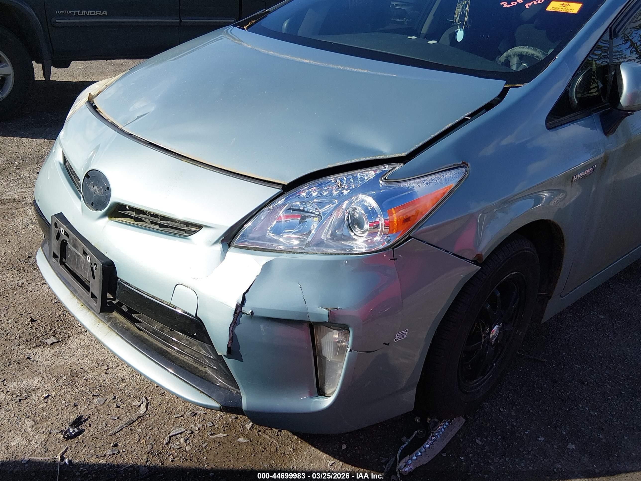 TOYOTA PRIUS image 6