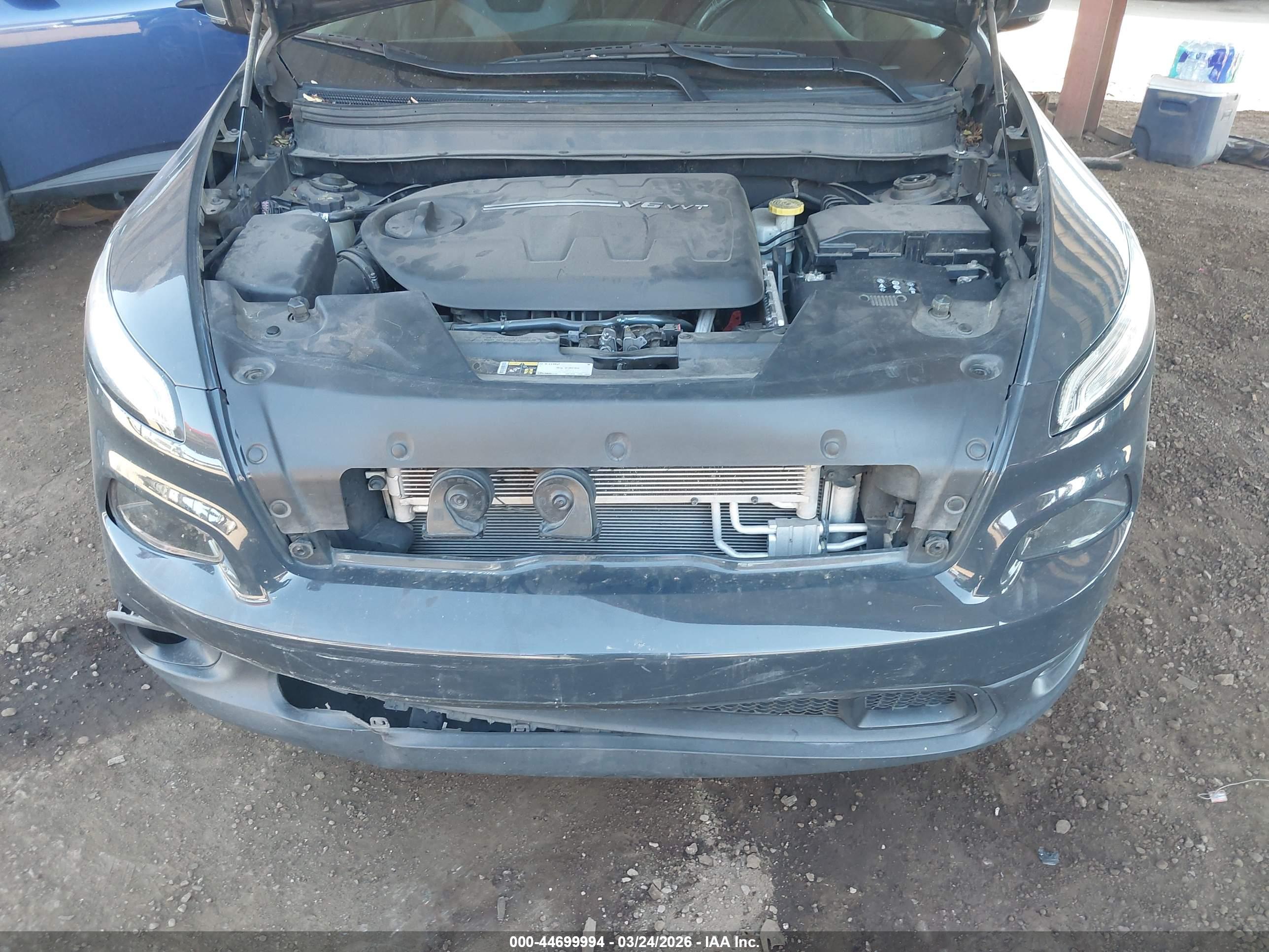 JEEP CHEROKEE image 10