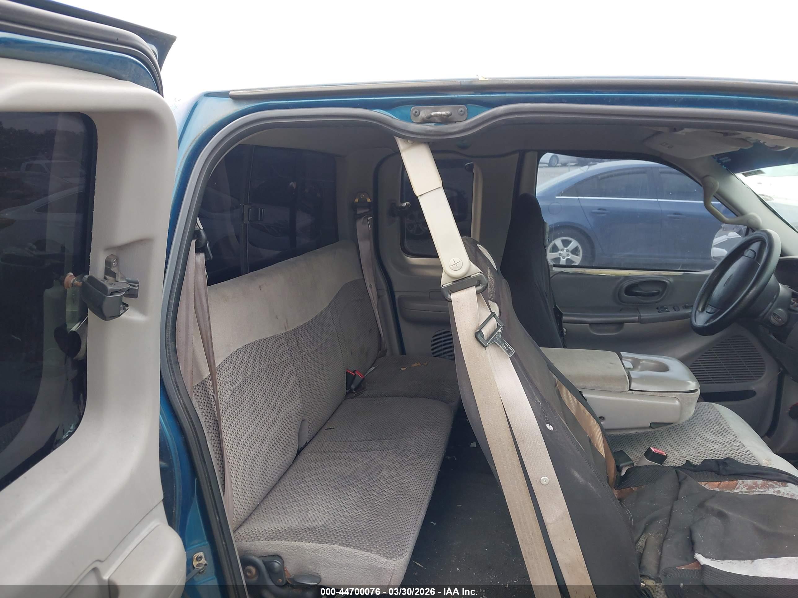 FORD F-150 image 8
