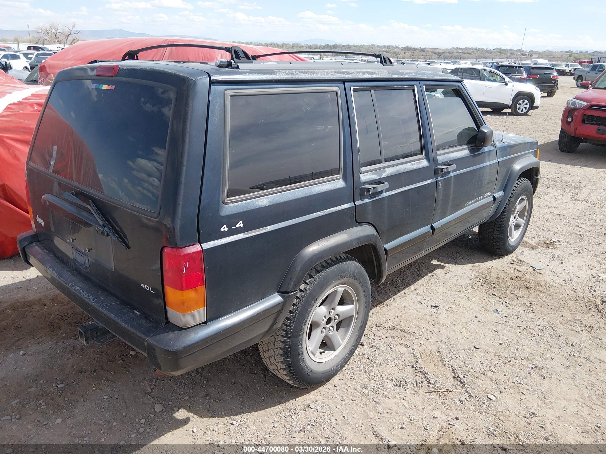 JEEP CHEROKEE image 4