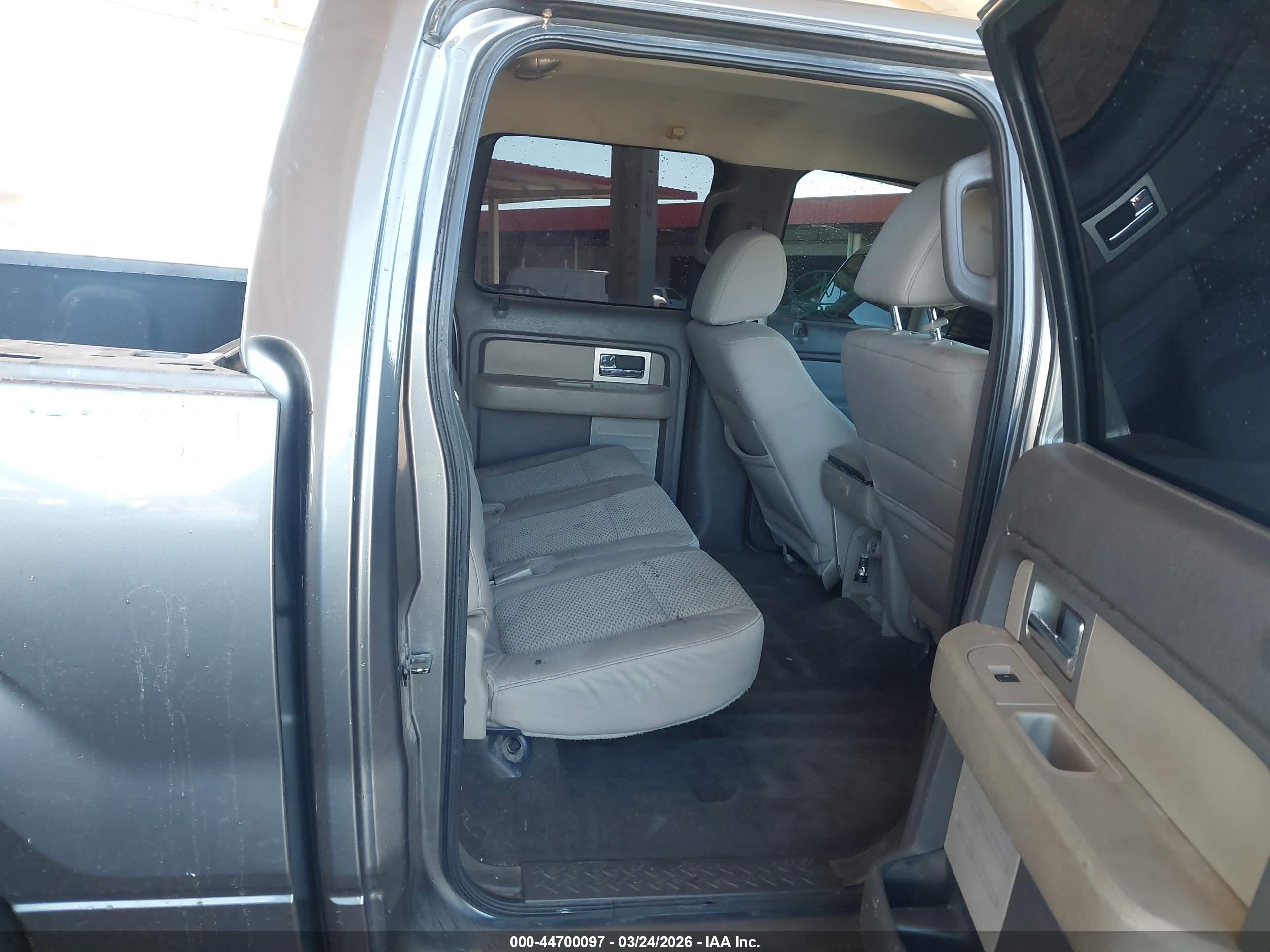 FORD F-150 image 8