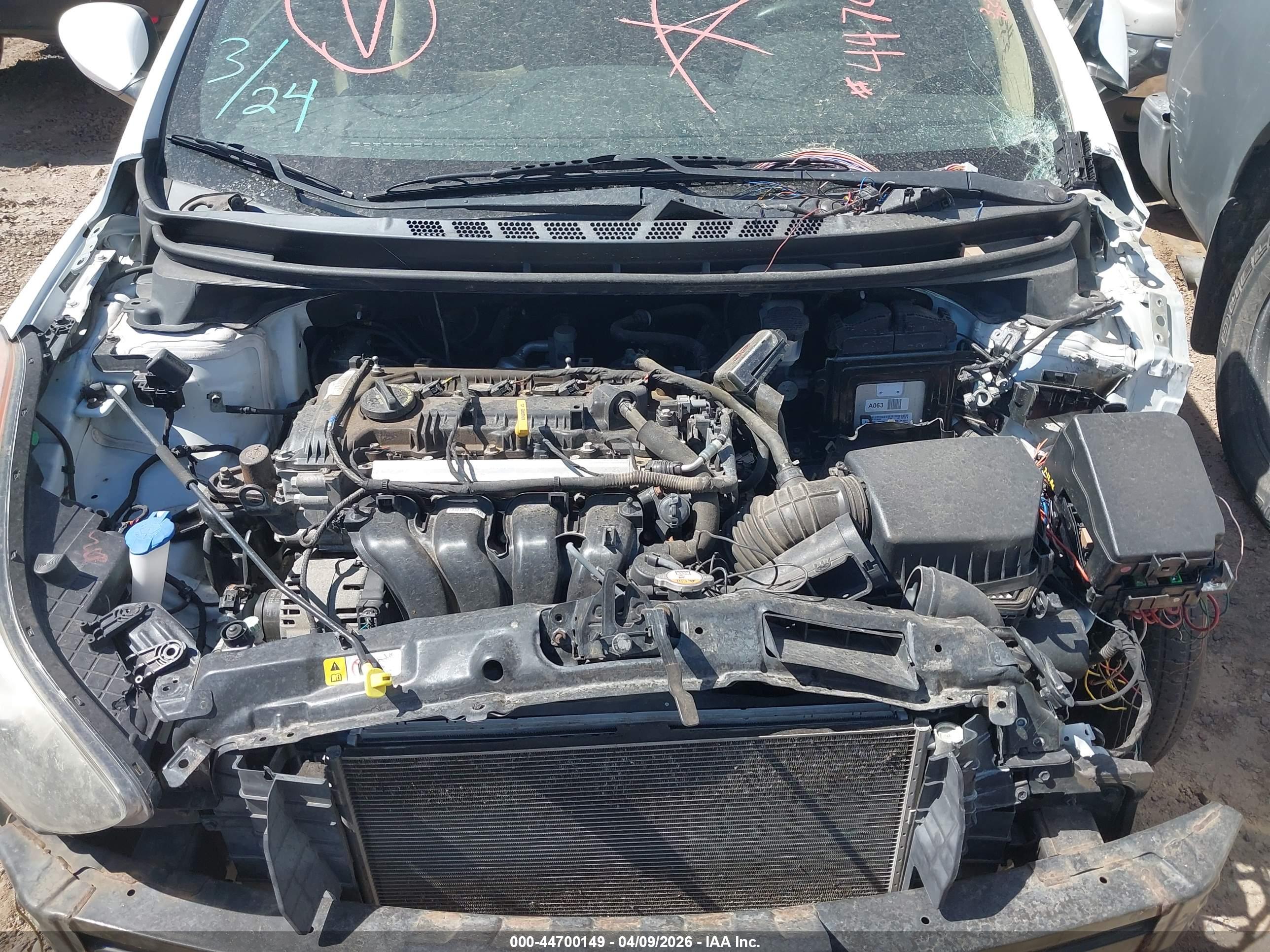 HYUNDAI ELANTRA image 10