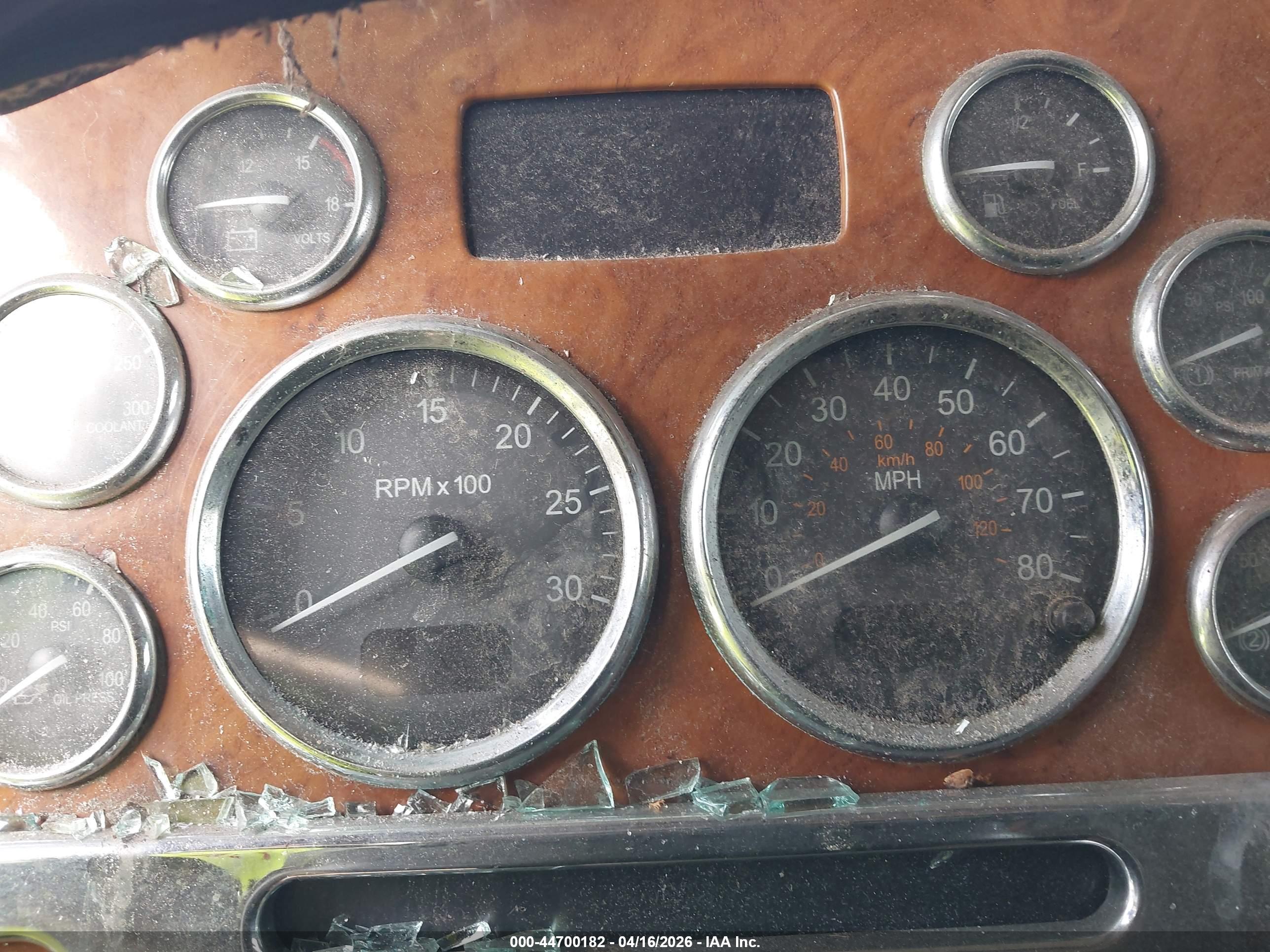 PETERBILT 379 image 6