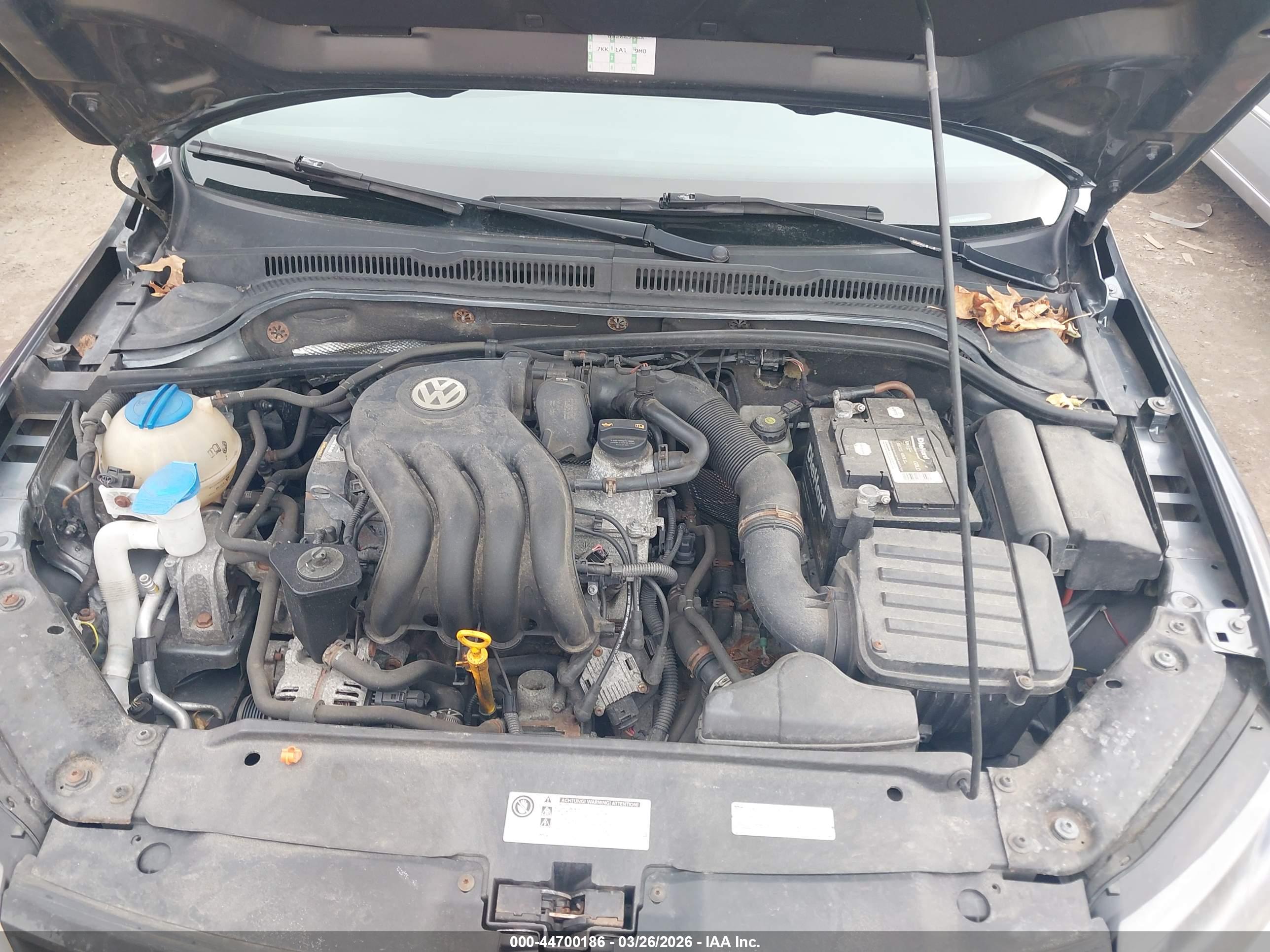 VOLKSWAGEN JETTA image 10