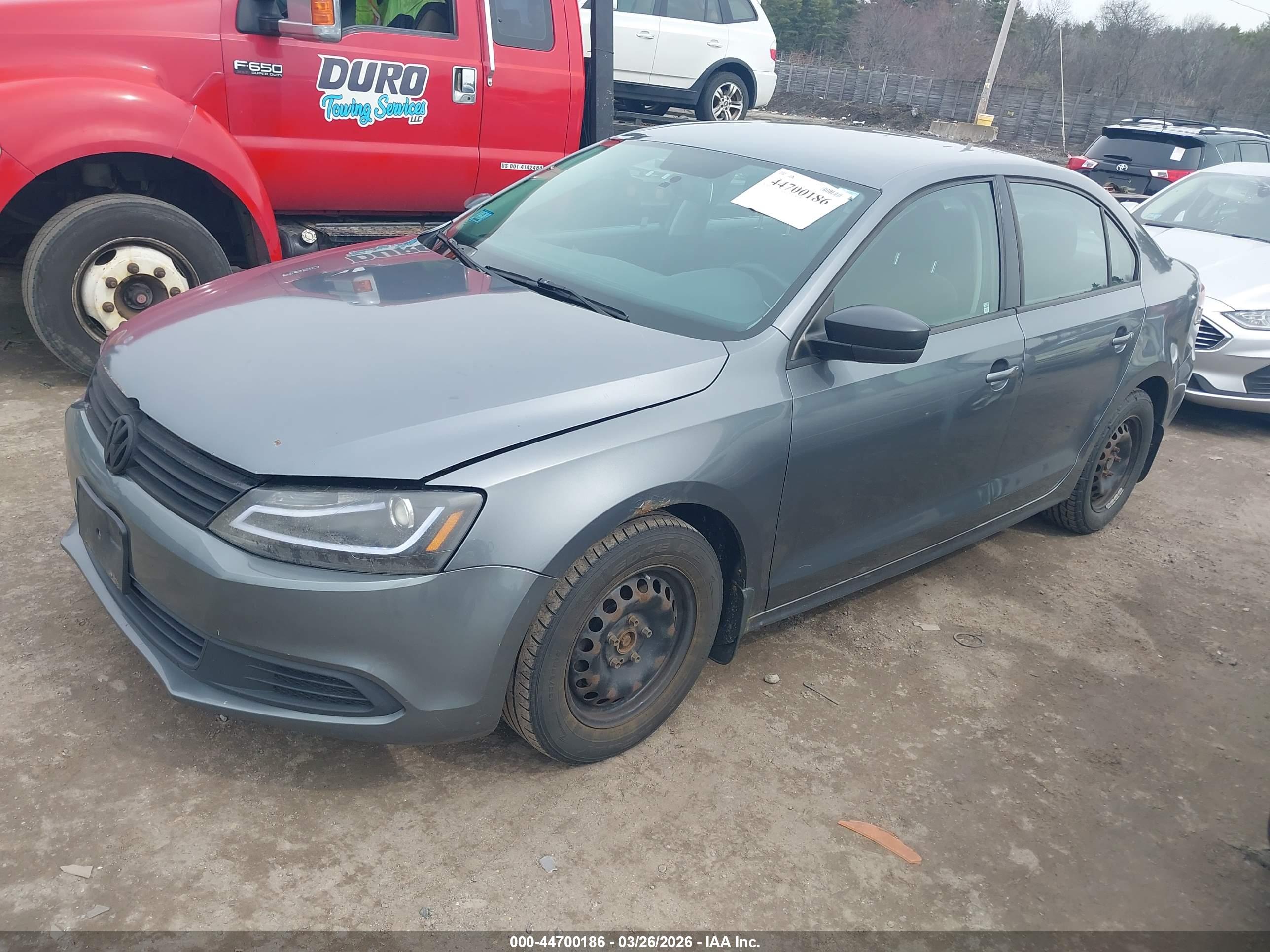 VOLKSWAGEN JETTA image 2