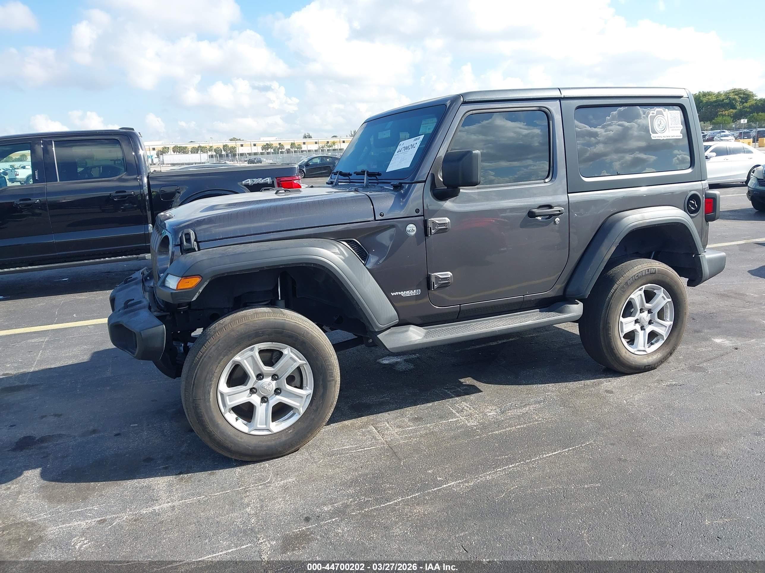 JEEP WRANGLER image 2