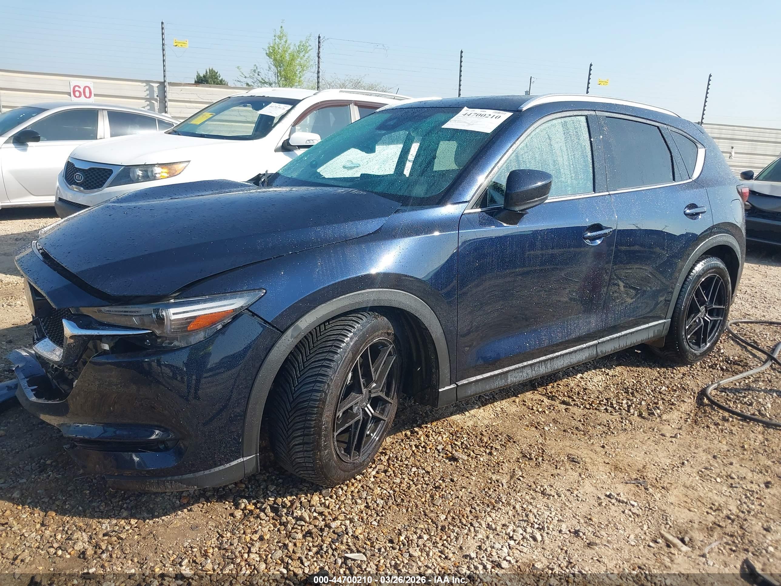 MAZDA CX-5 image 2