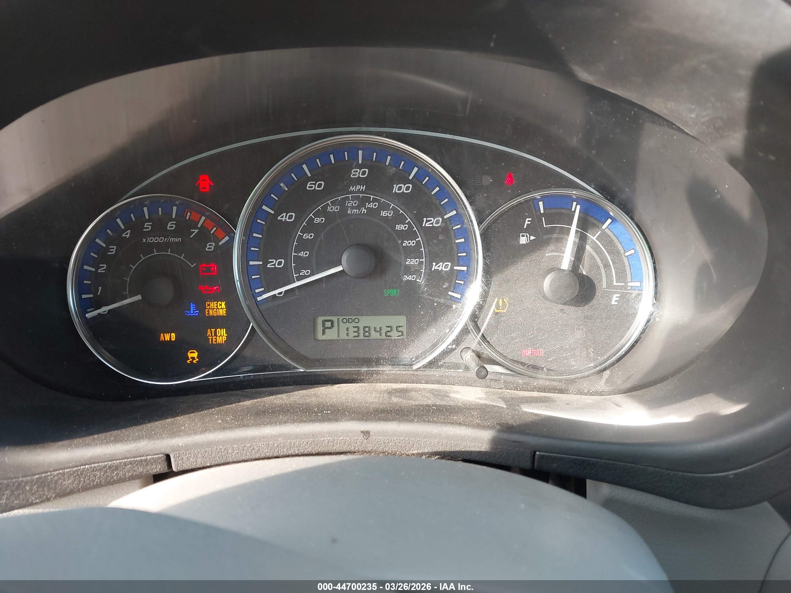 SUBARU FORESTER image 7