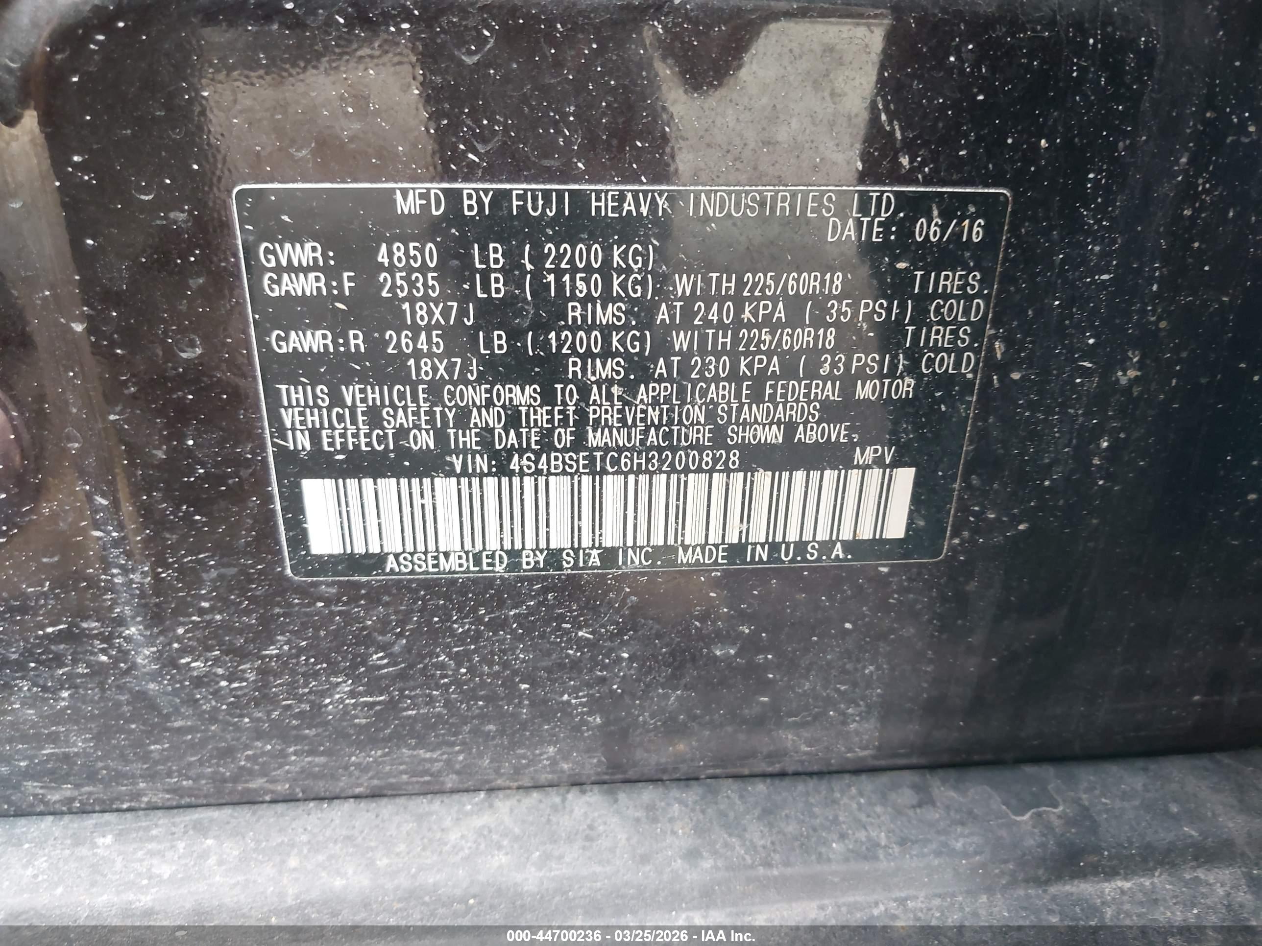 SUBARU OUTBACK image 9