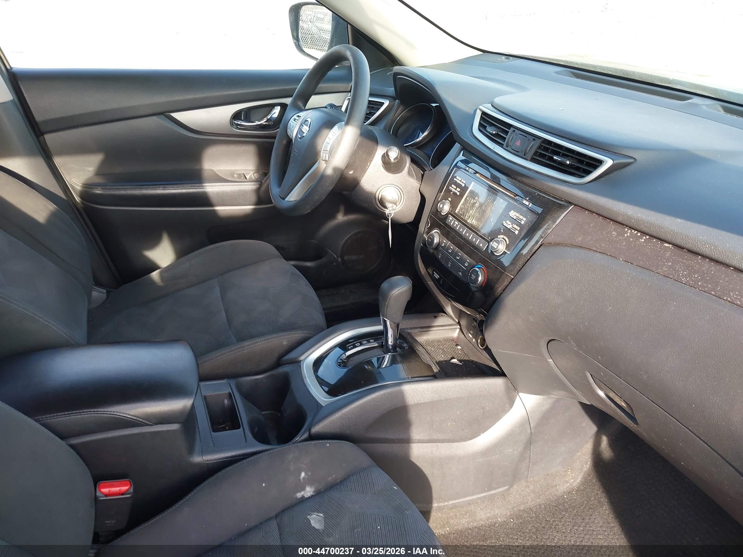 NISSAN ROGUE image 5