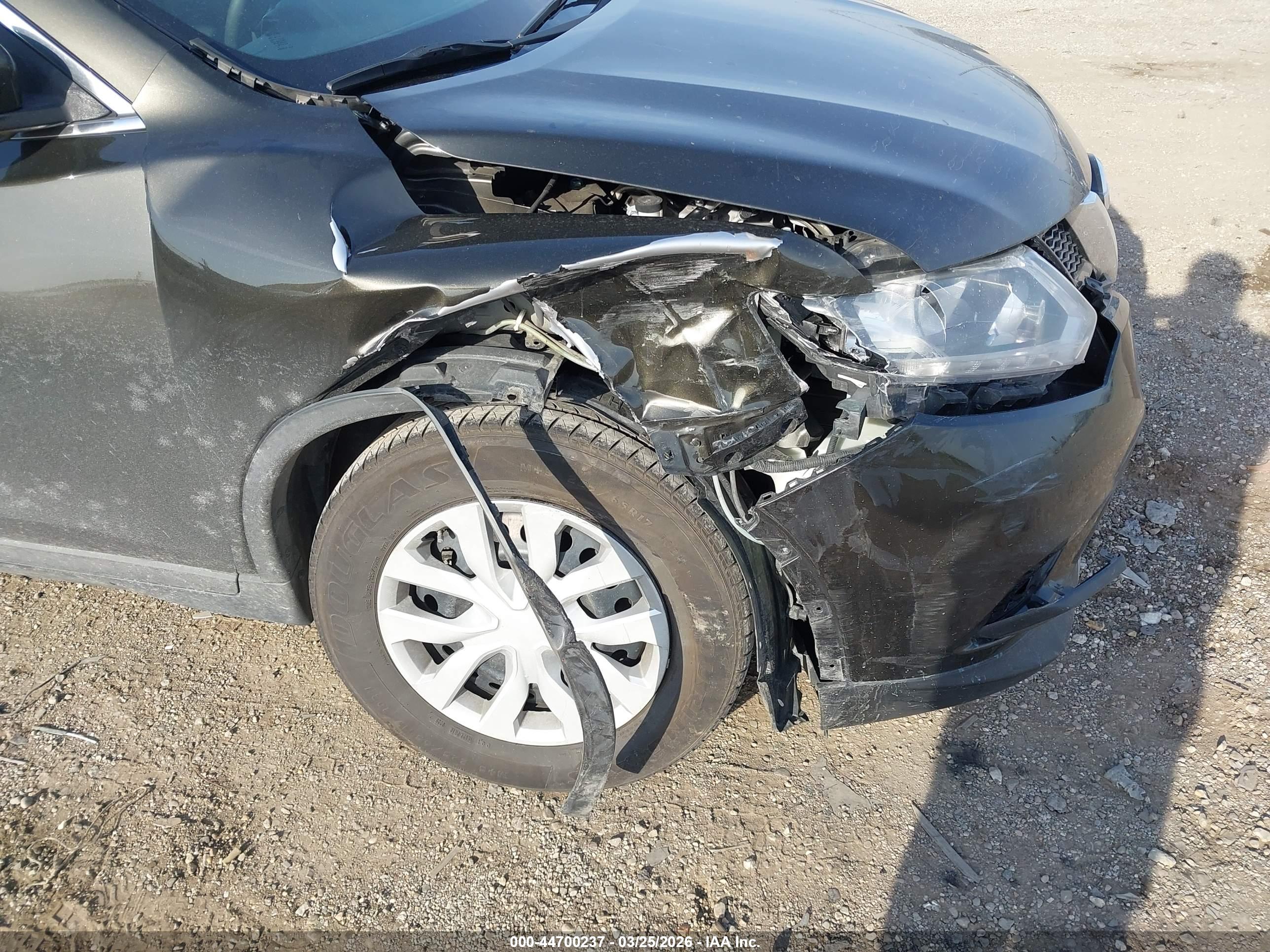 NISSAN ROGUE image 6