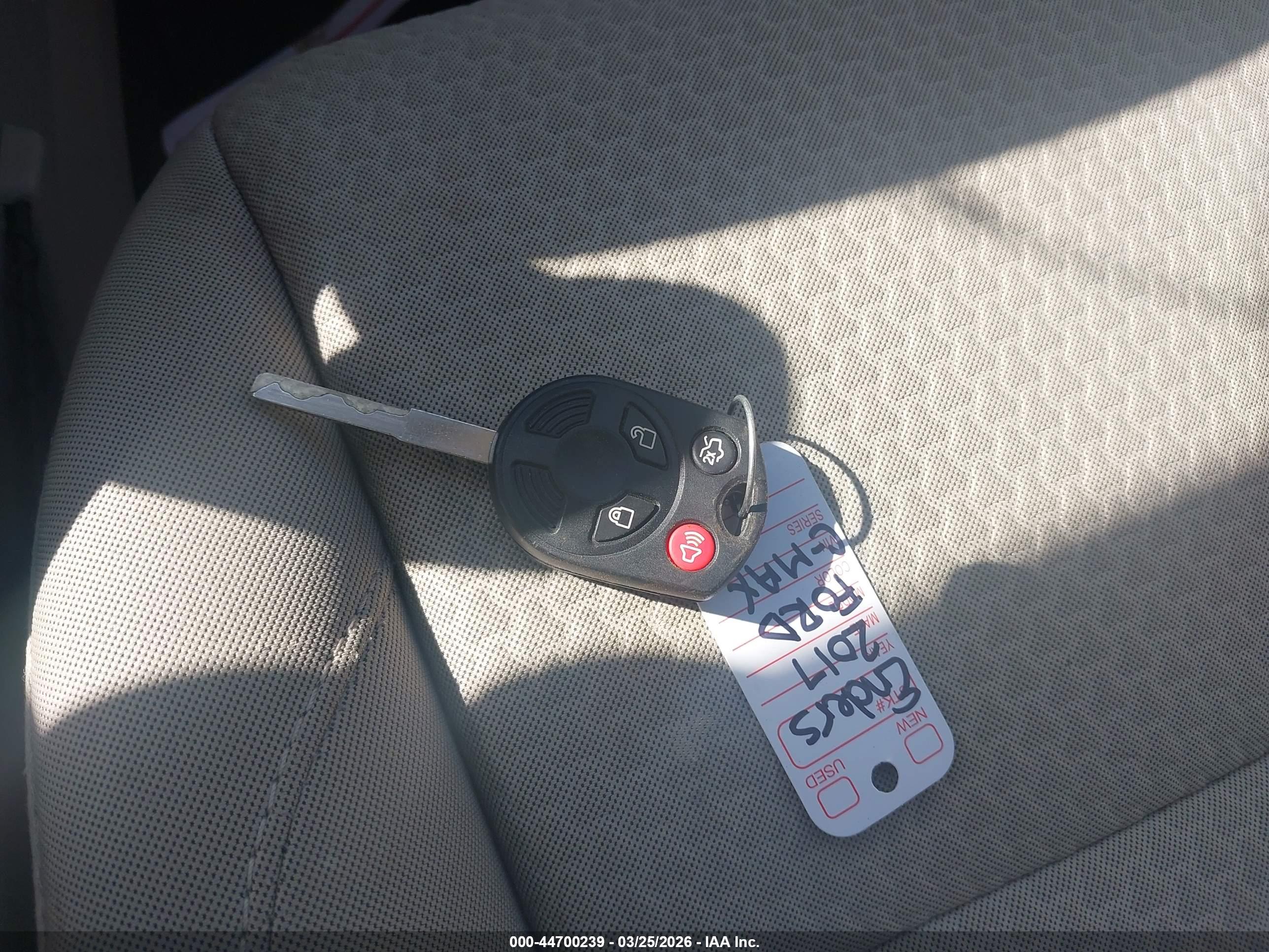 FORD C-MAX image 11