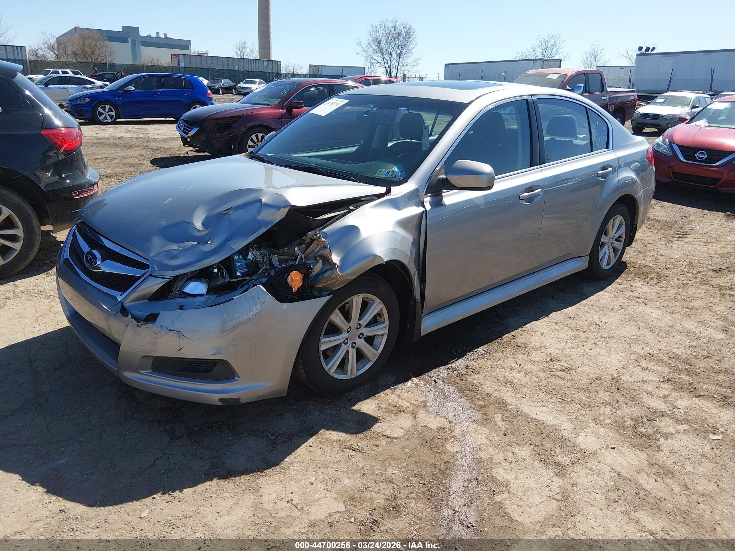 SUBARU LEGACY image 2