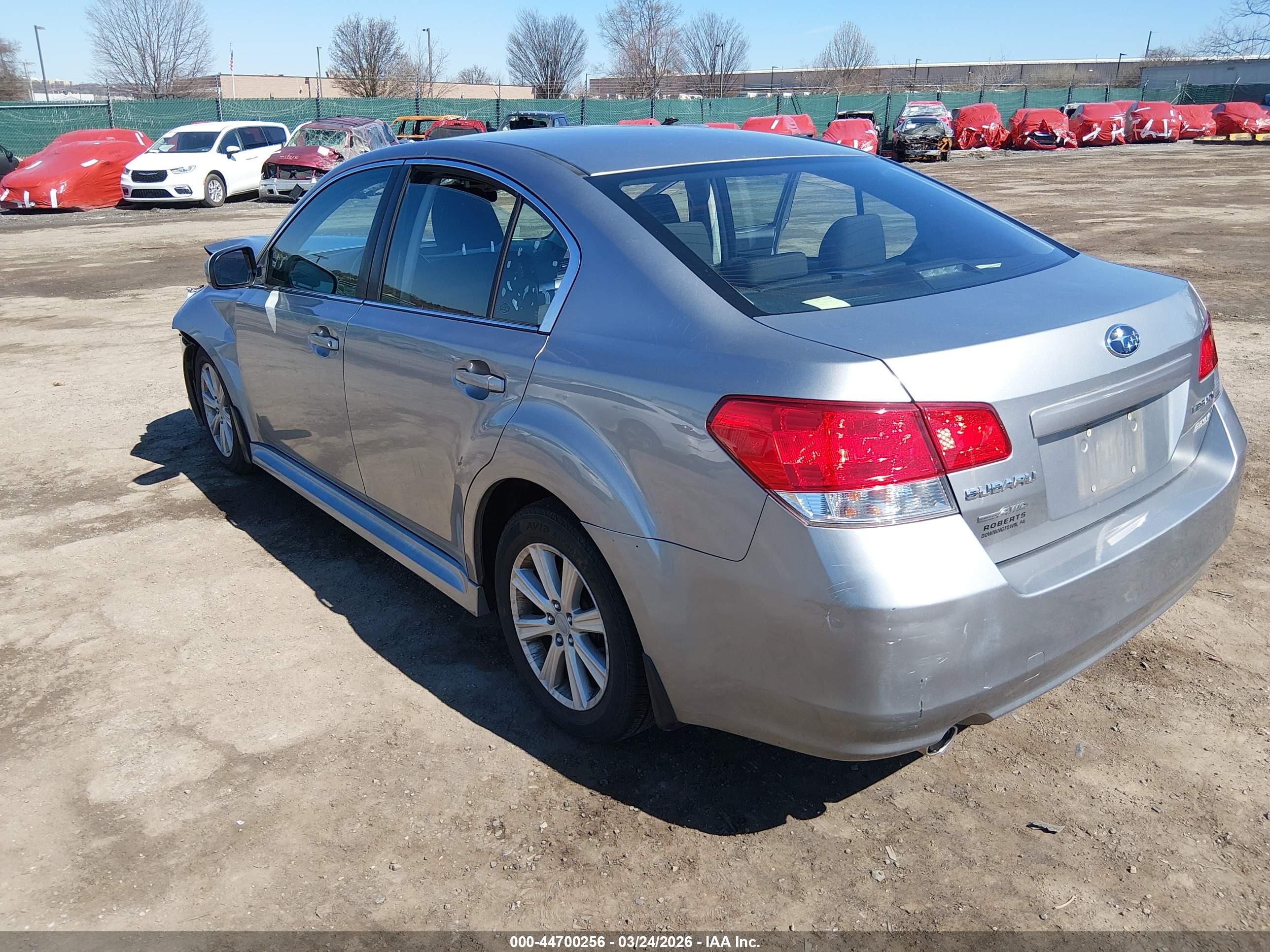 SUBARU LEGACY image 3