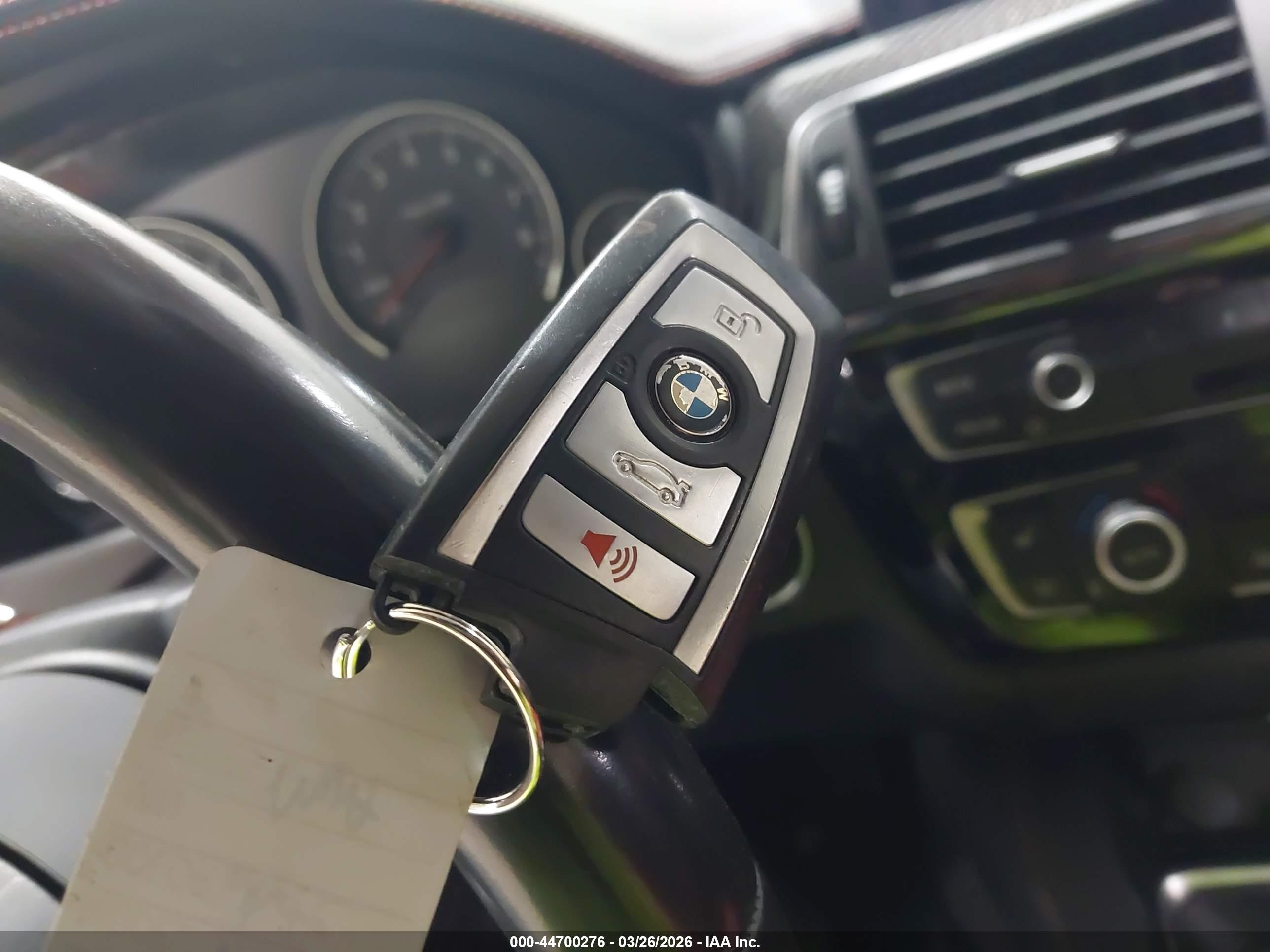 BMW M4 image 11