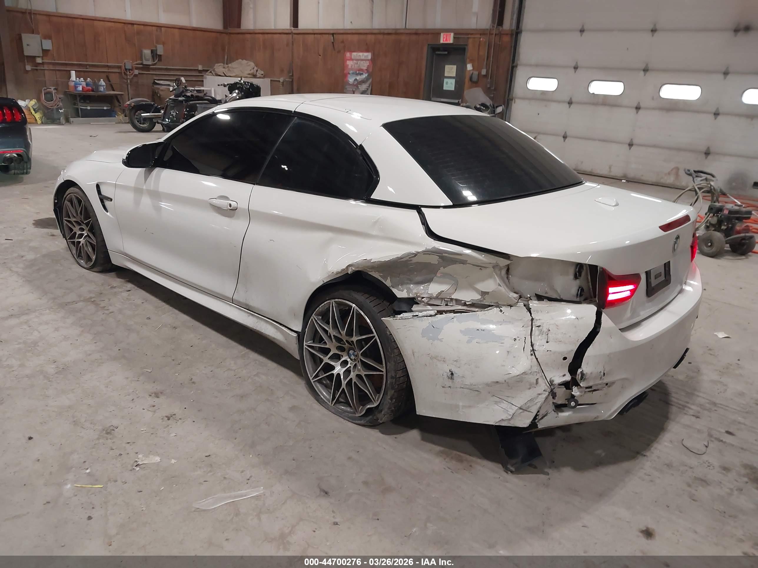 BMW M4 image 3