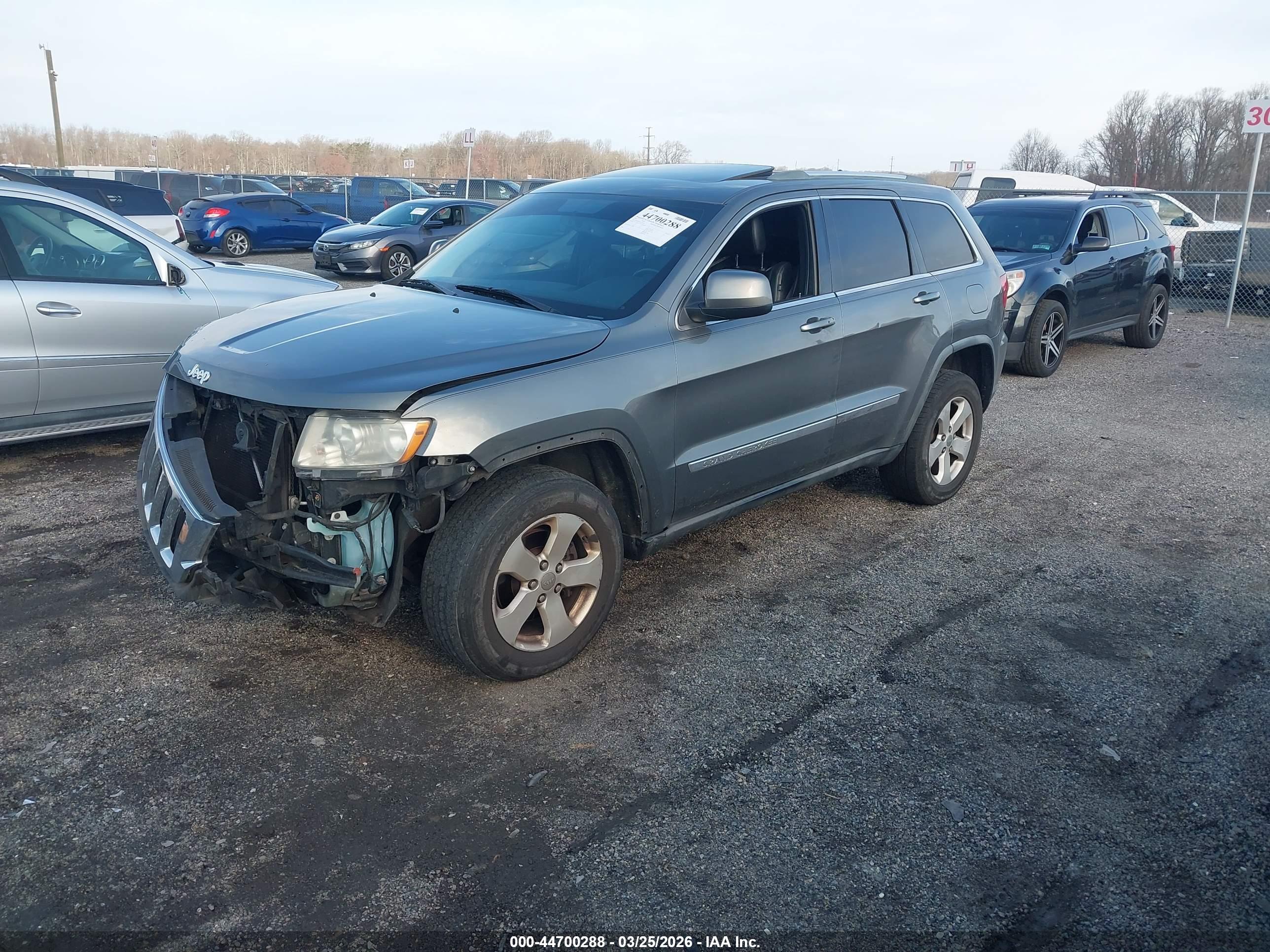 JEEP GRAND image 2
