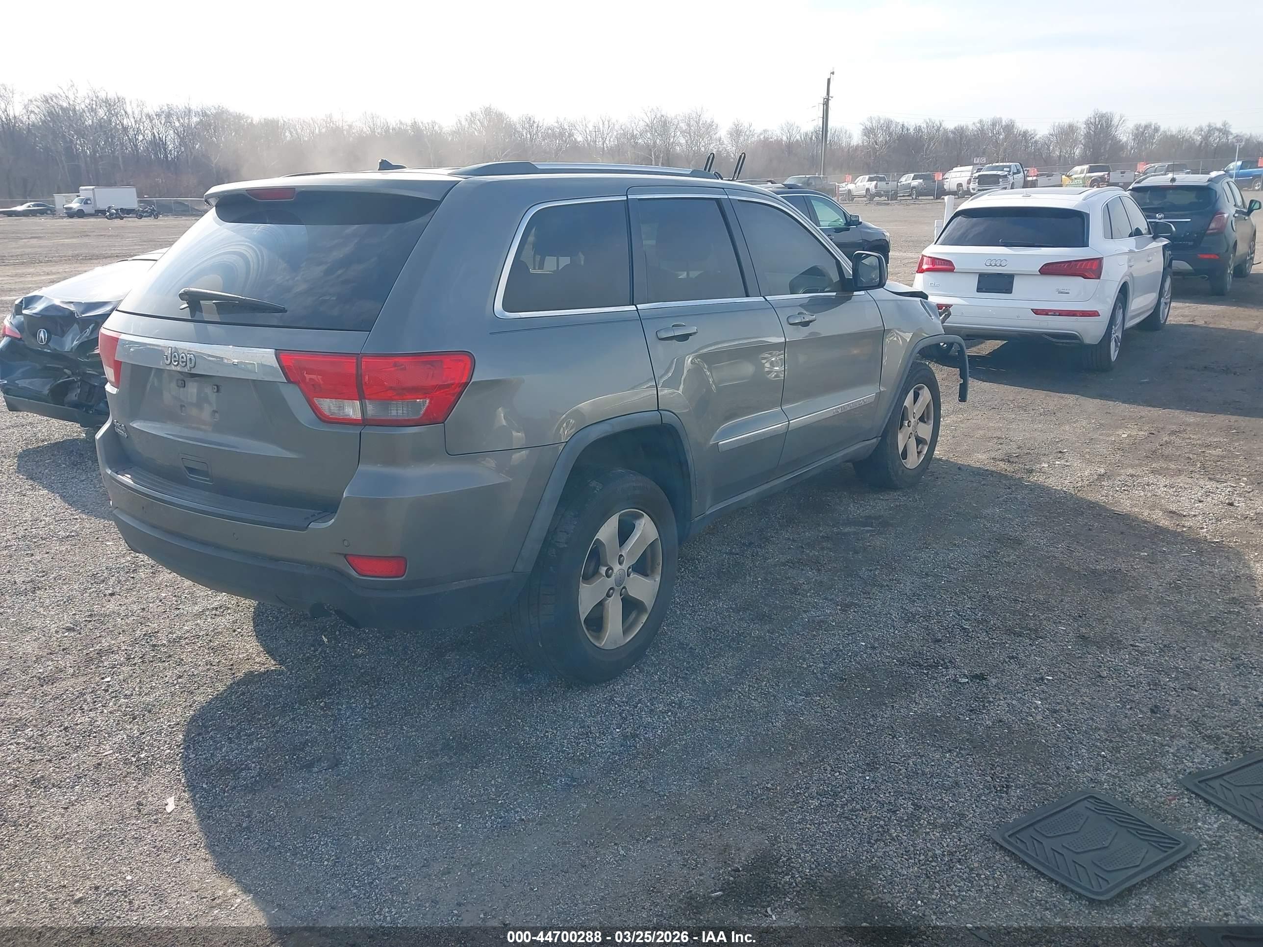 JEEP GRAND image 4