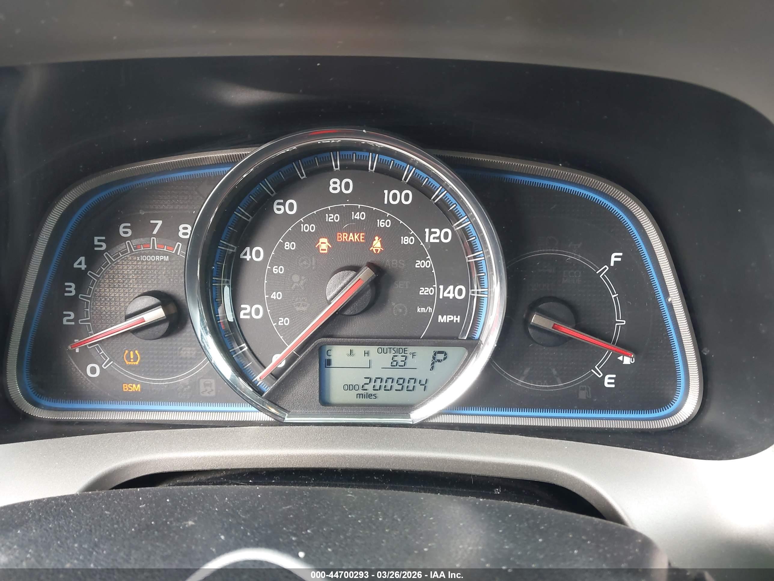 TOYOTA RAV4 image 7