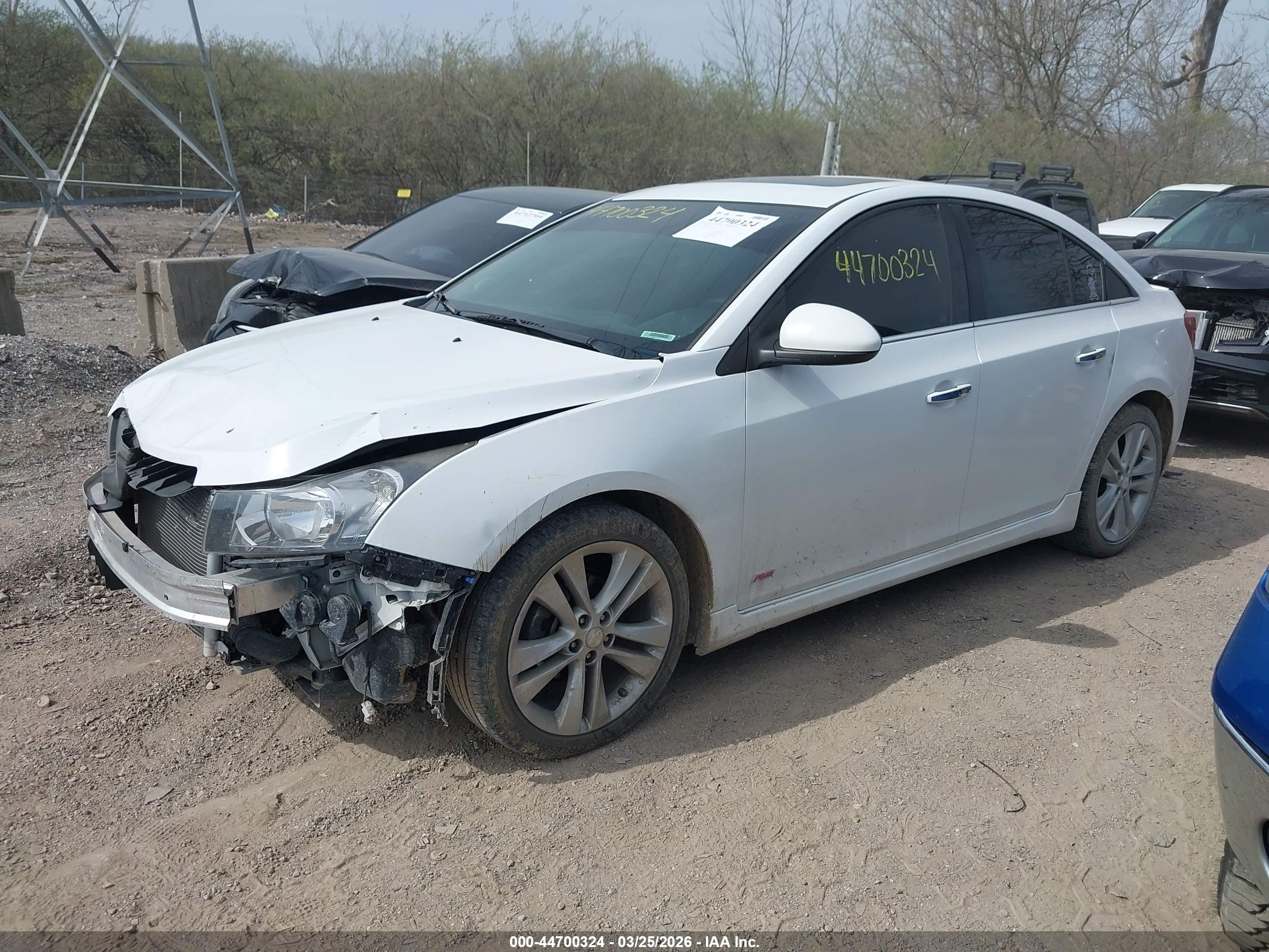 CHEVROLET CRUZE image 2