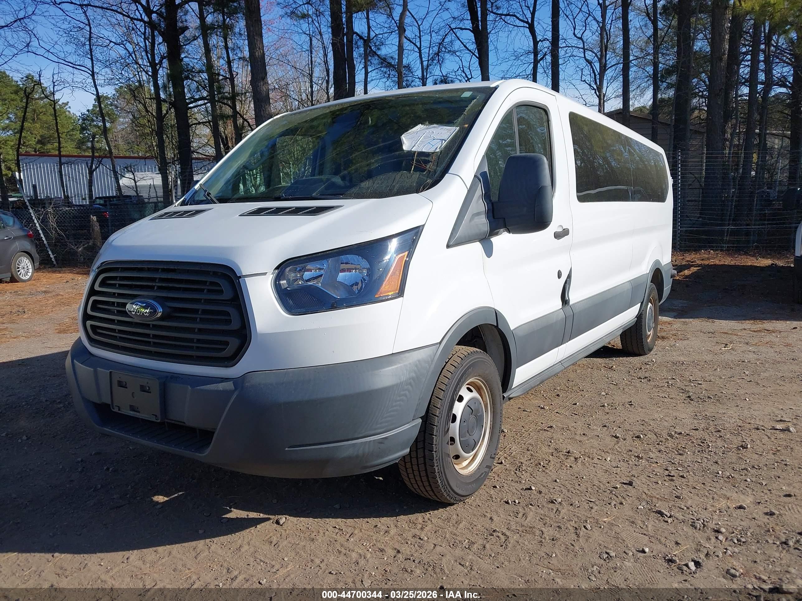 FORD TRANSIT-350 image 2