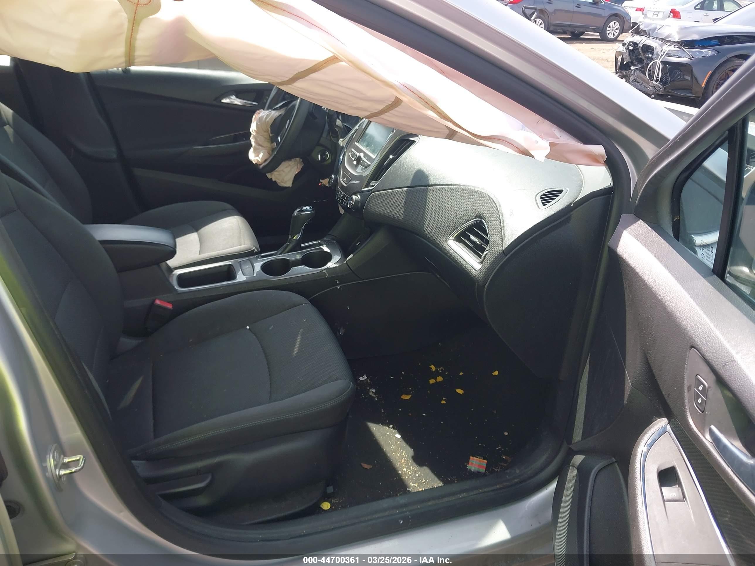 CHEVROLET CRUZE image 5