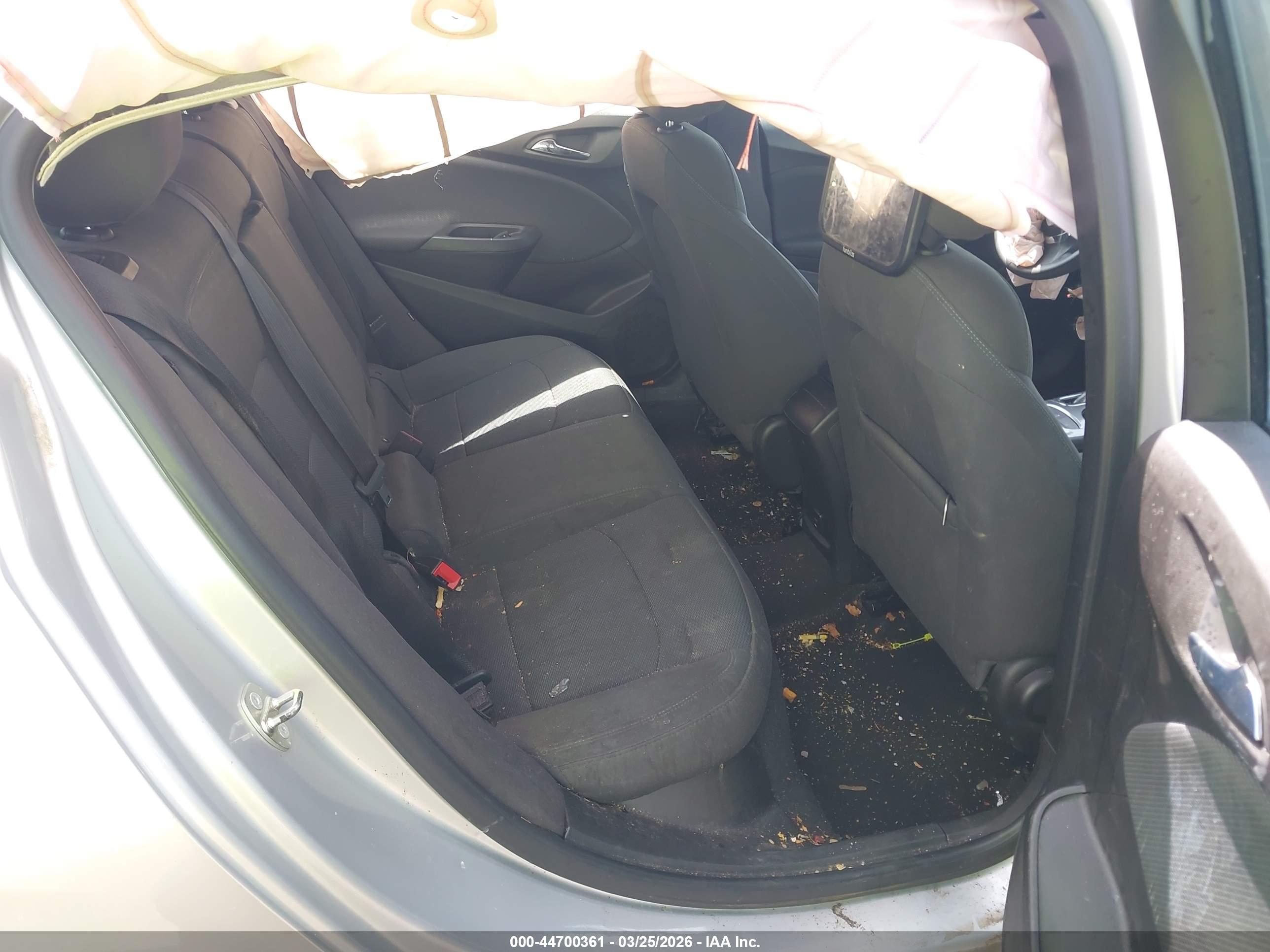CHEVROLET CRUZE image 8