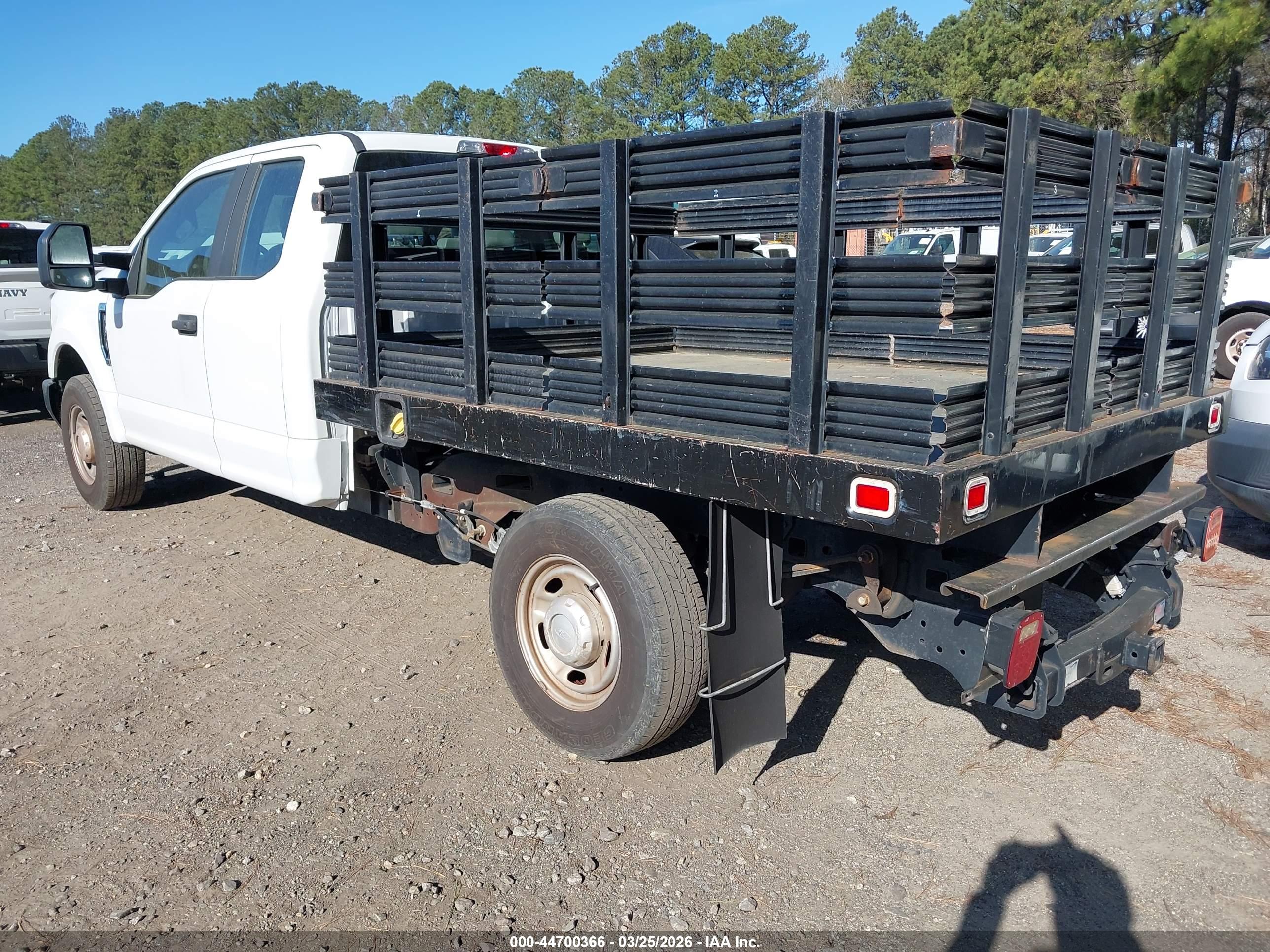 FORD F-250 image 3