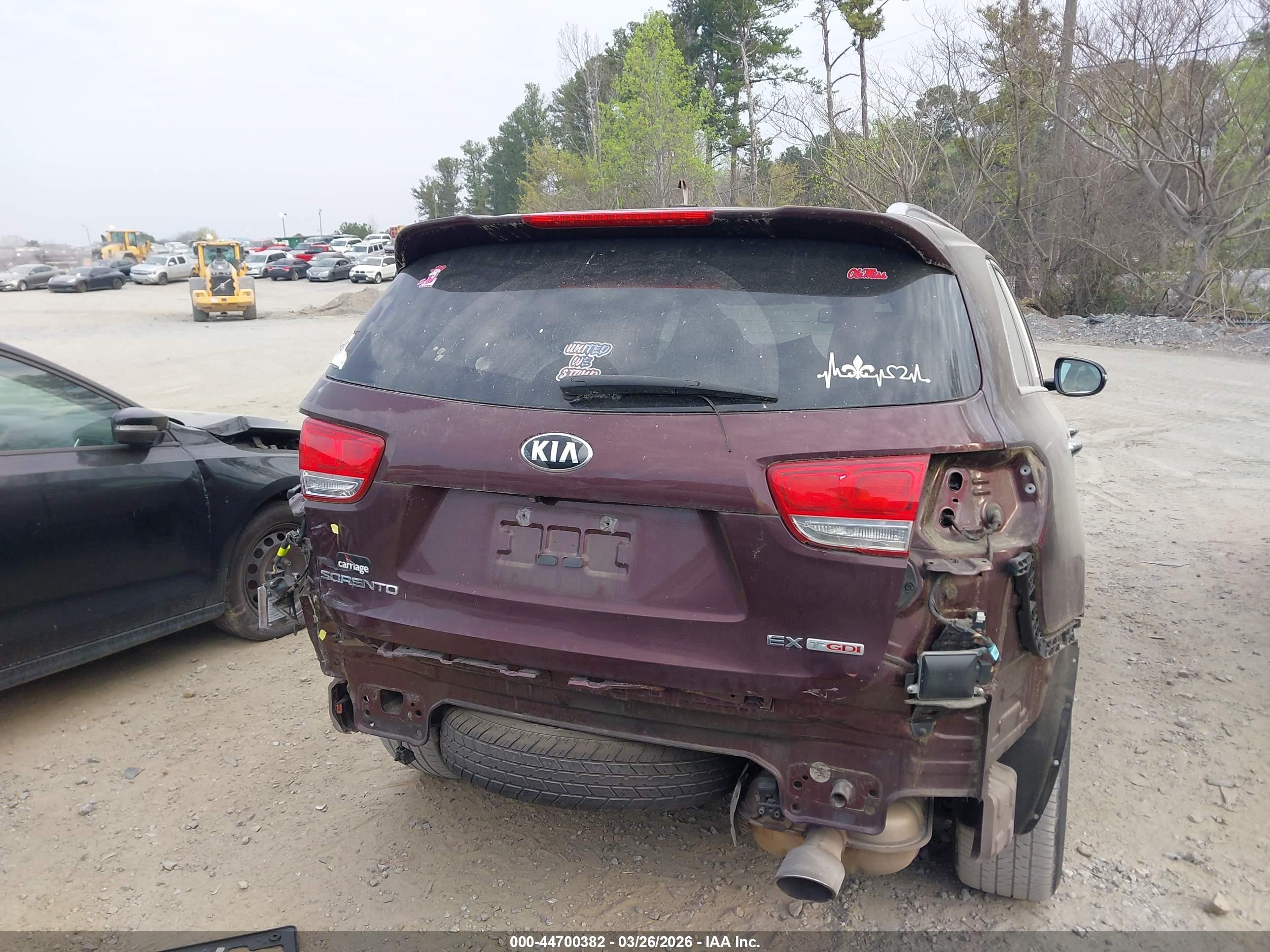 KIA SORENTO image 6