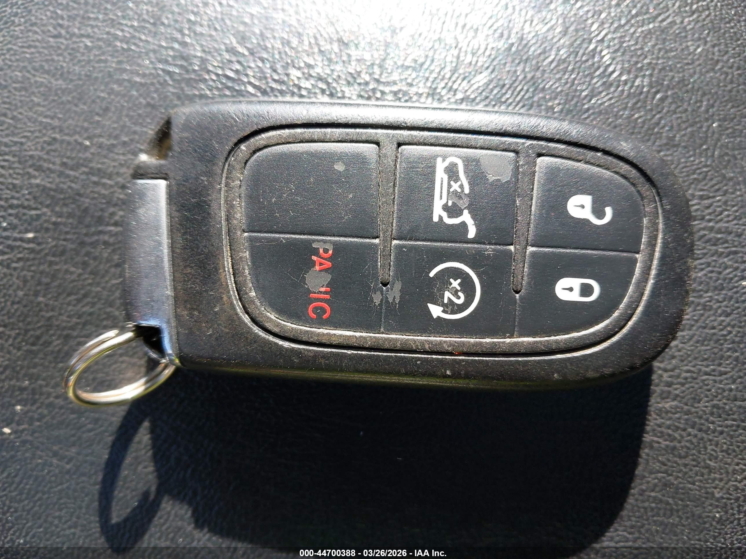 JEEP CHEROKEE image 11