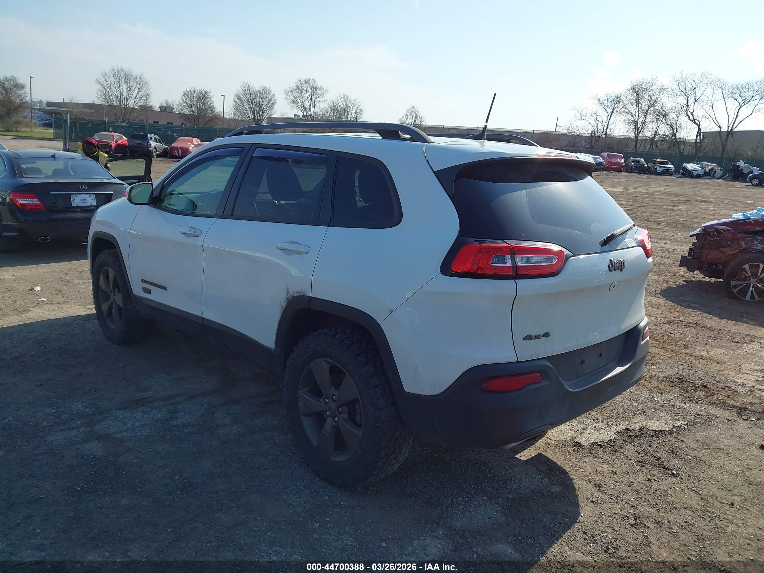 JEEP CHEROKEE image 3