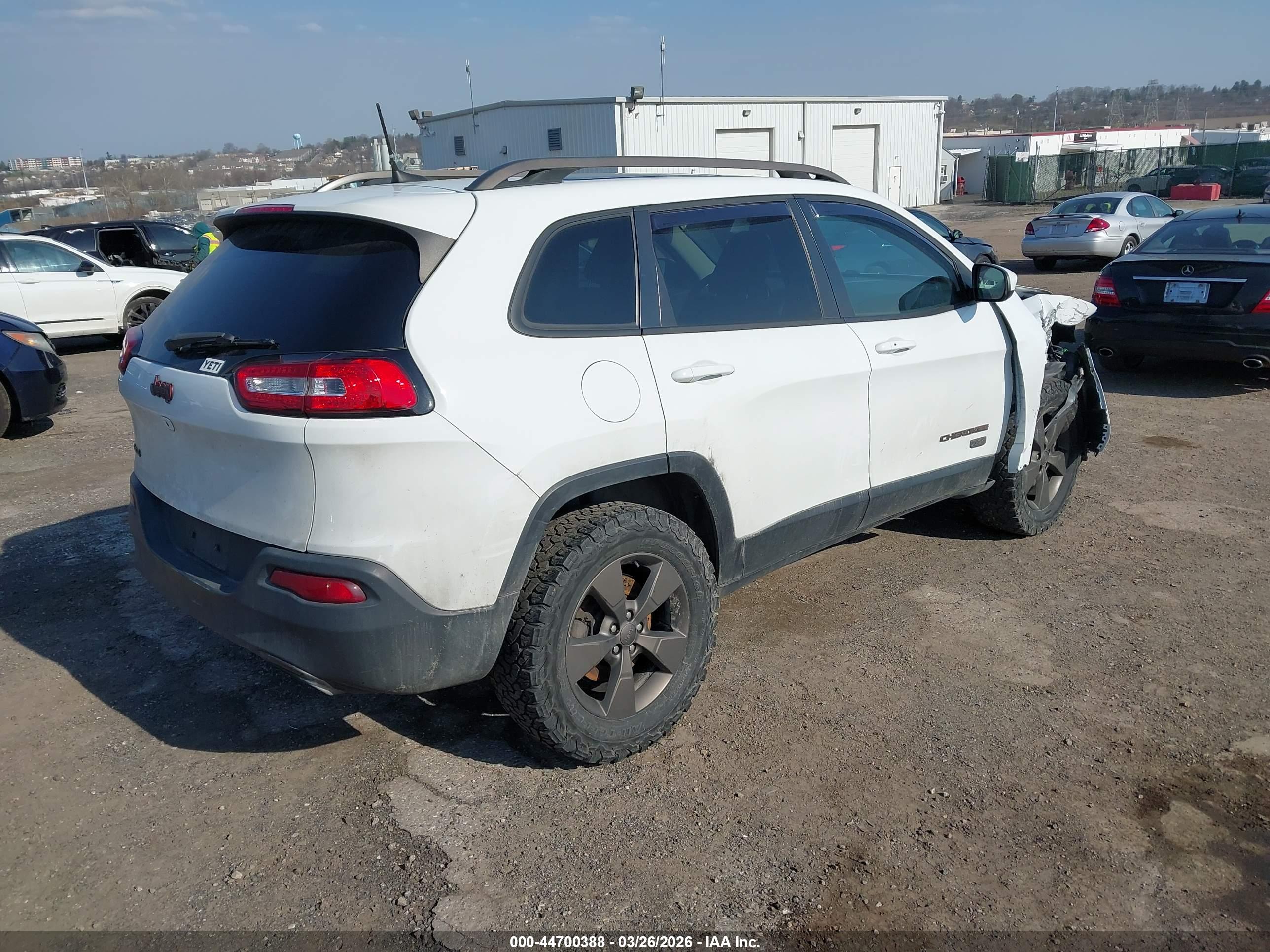 JEEP CHEROKEE image 4