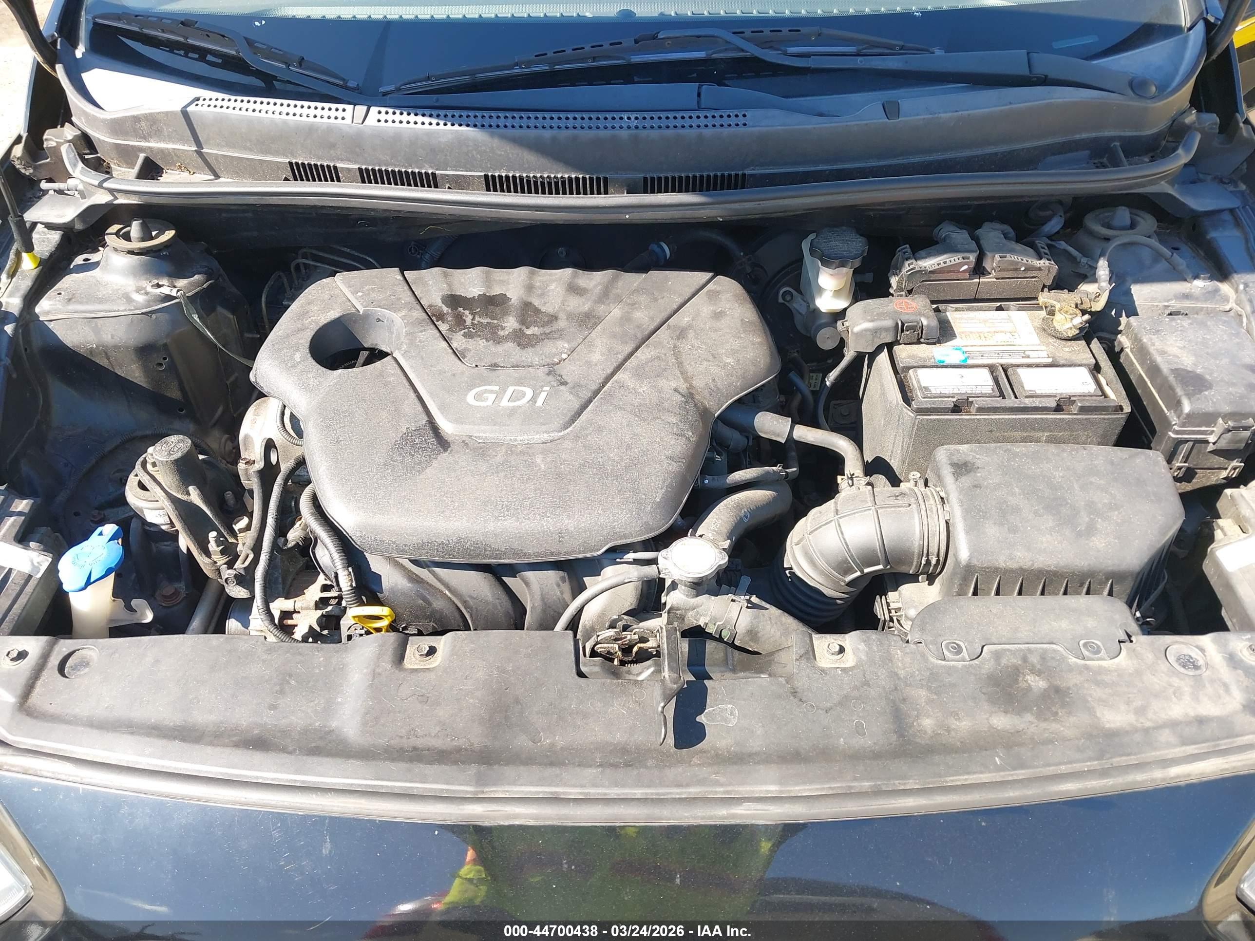 HYUNDAI ACCENT image 10