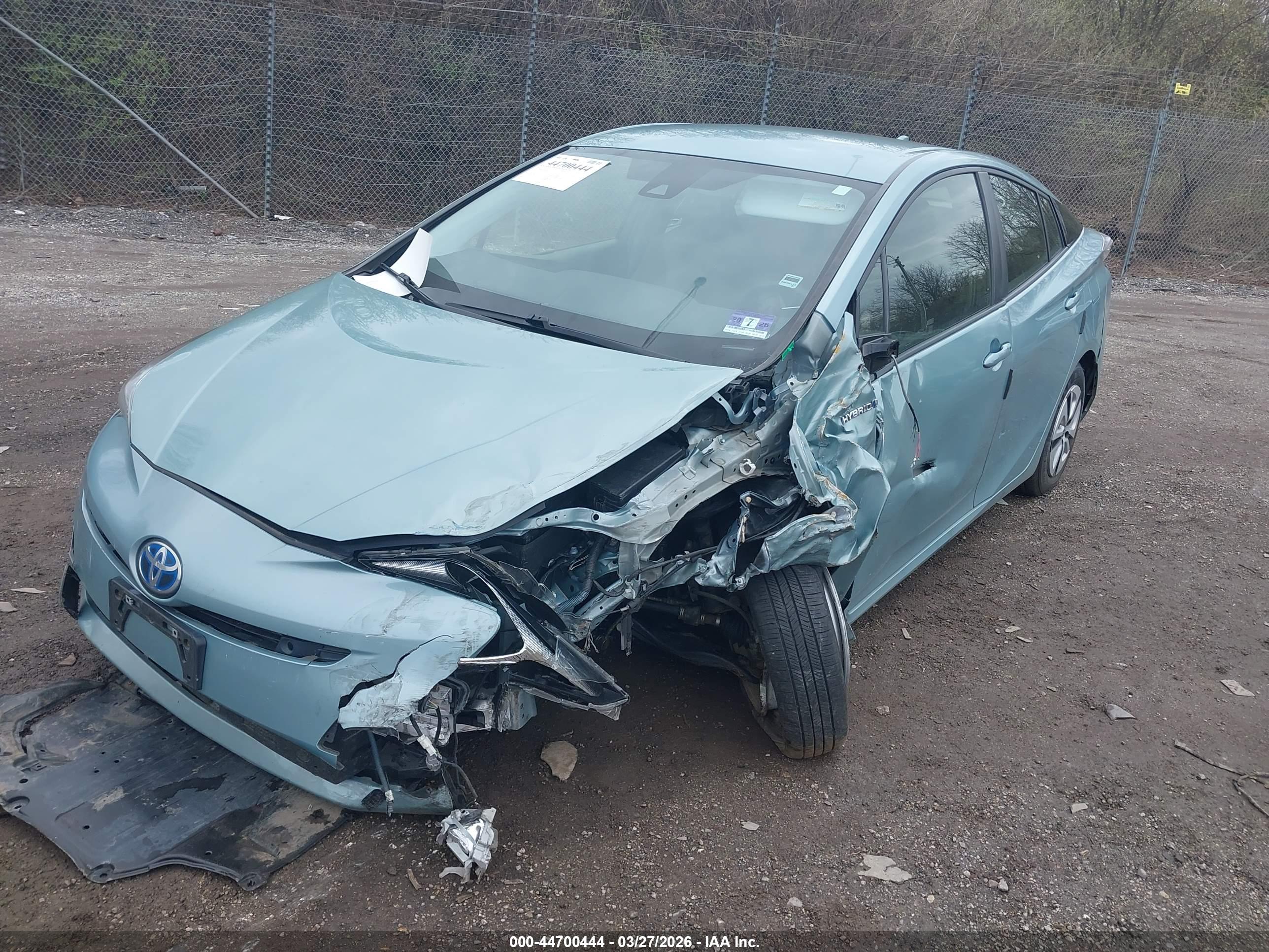 TOYOTA PRIUS image 2