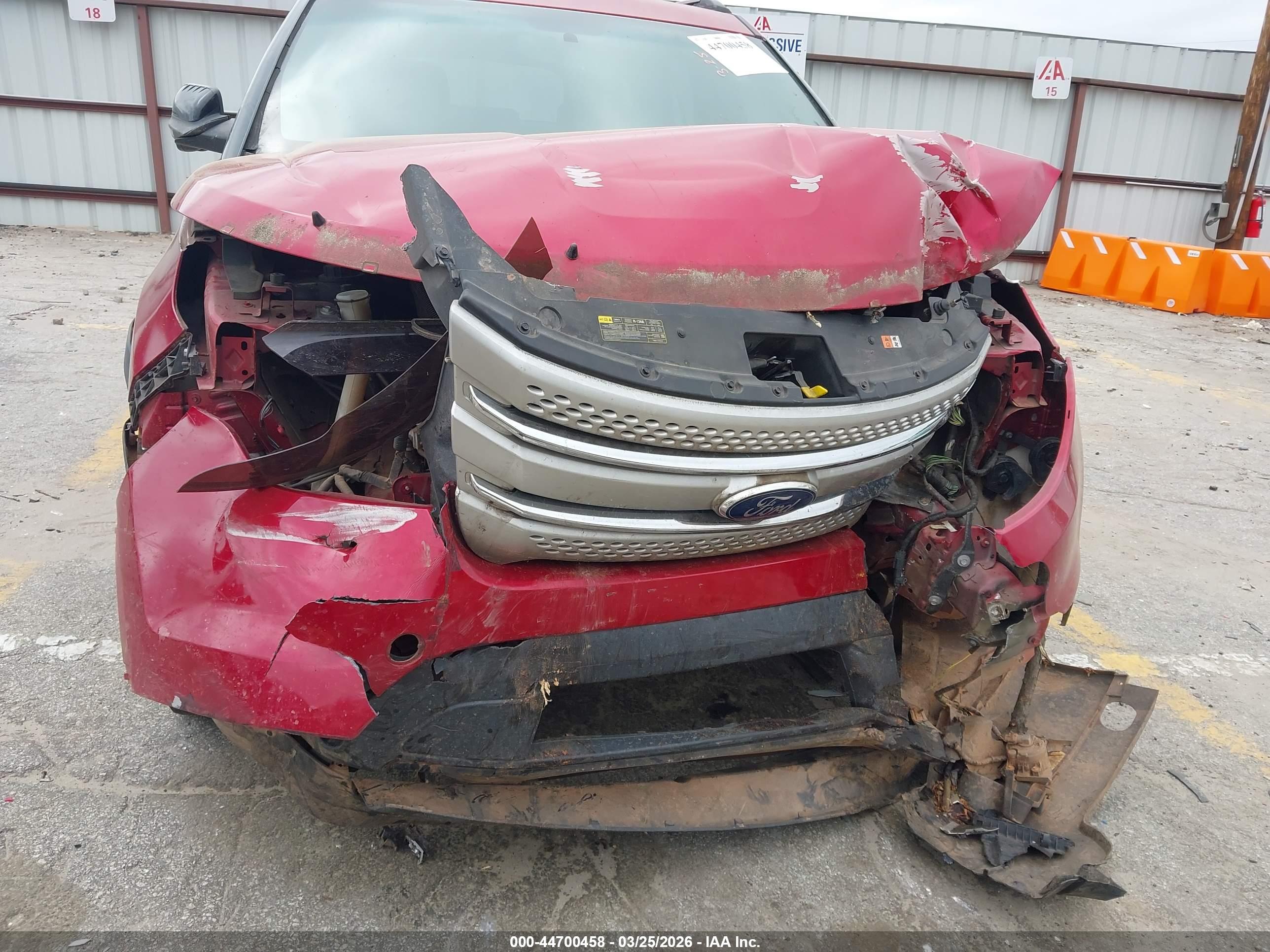 FORD EXPLORER image 6