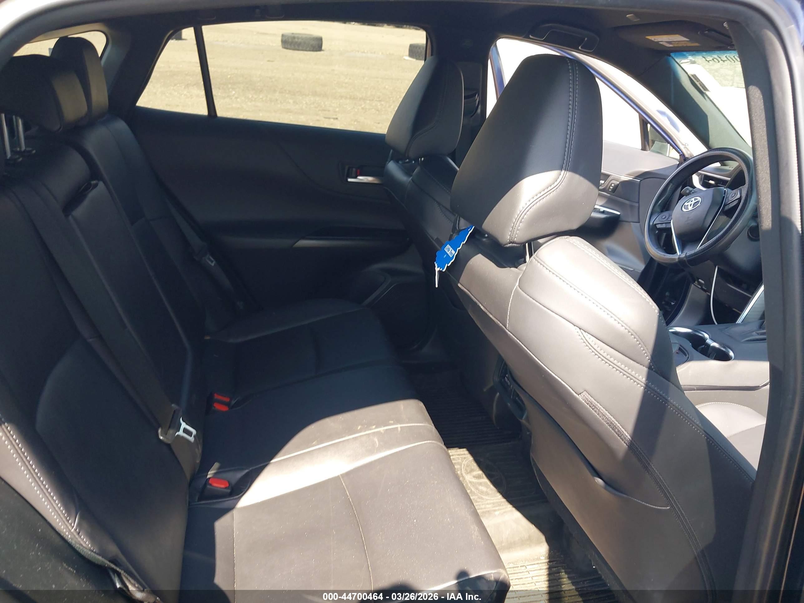 TOYOTA VENZA image 8