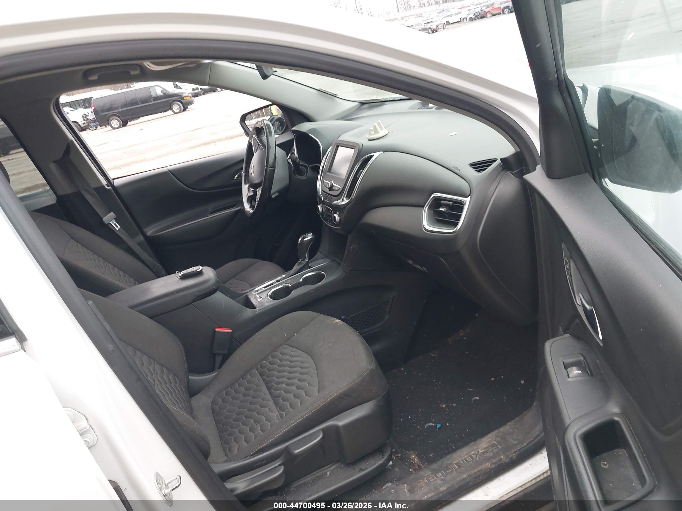 CHEVROLET EQUINOX image 5