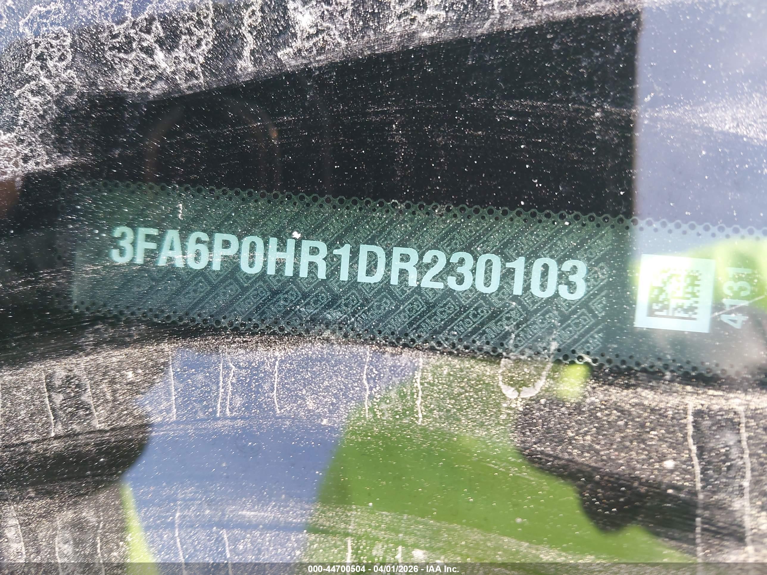 FORD FUSION image 9