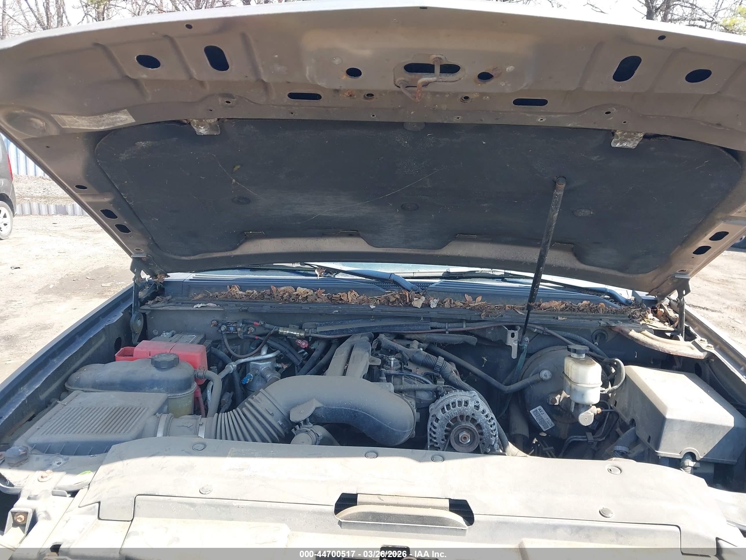 CHEVROLET TAHOE image 10