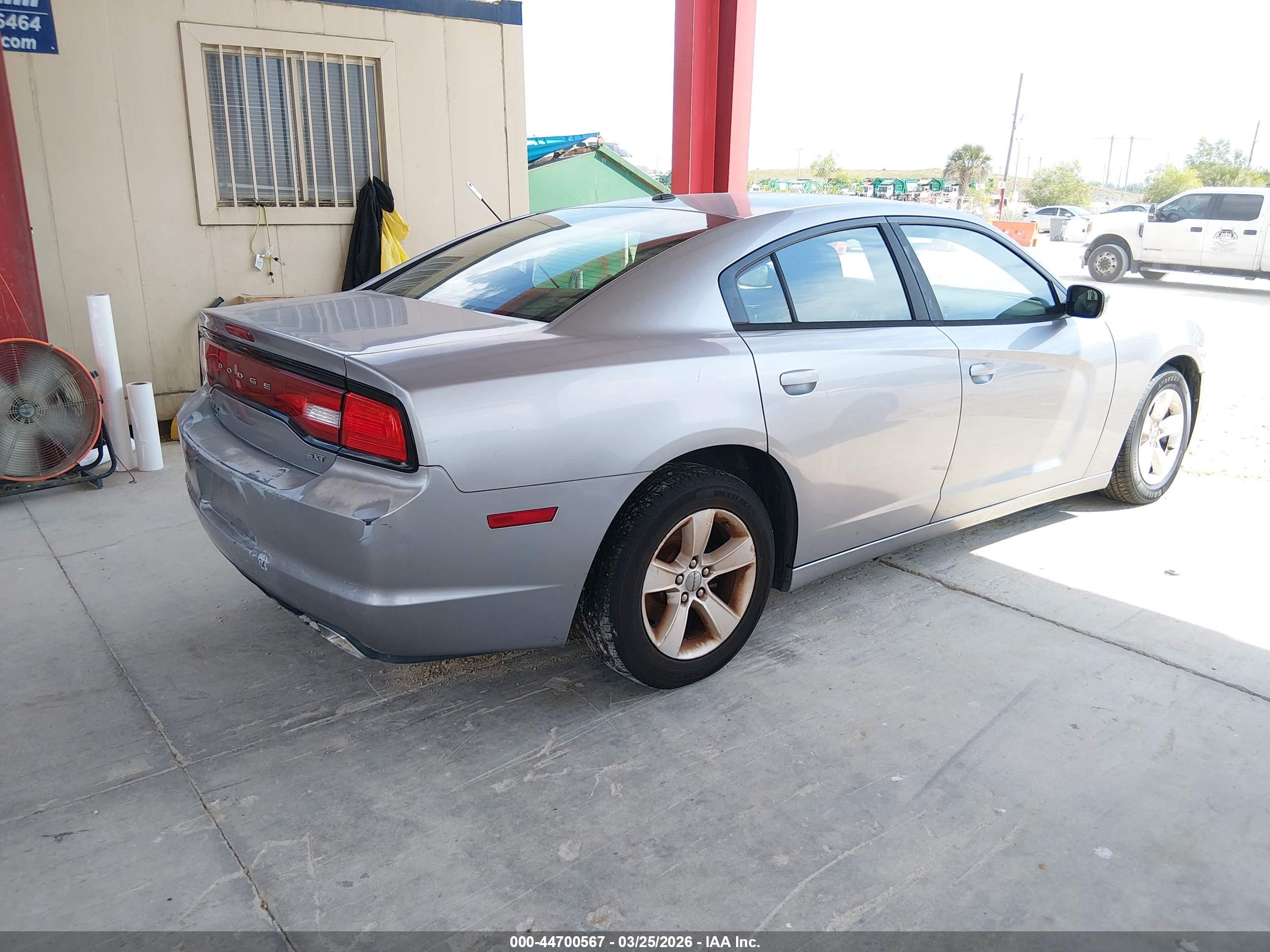 DODGE CHARGER image 4