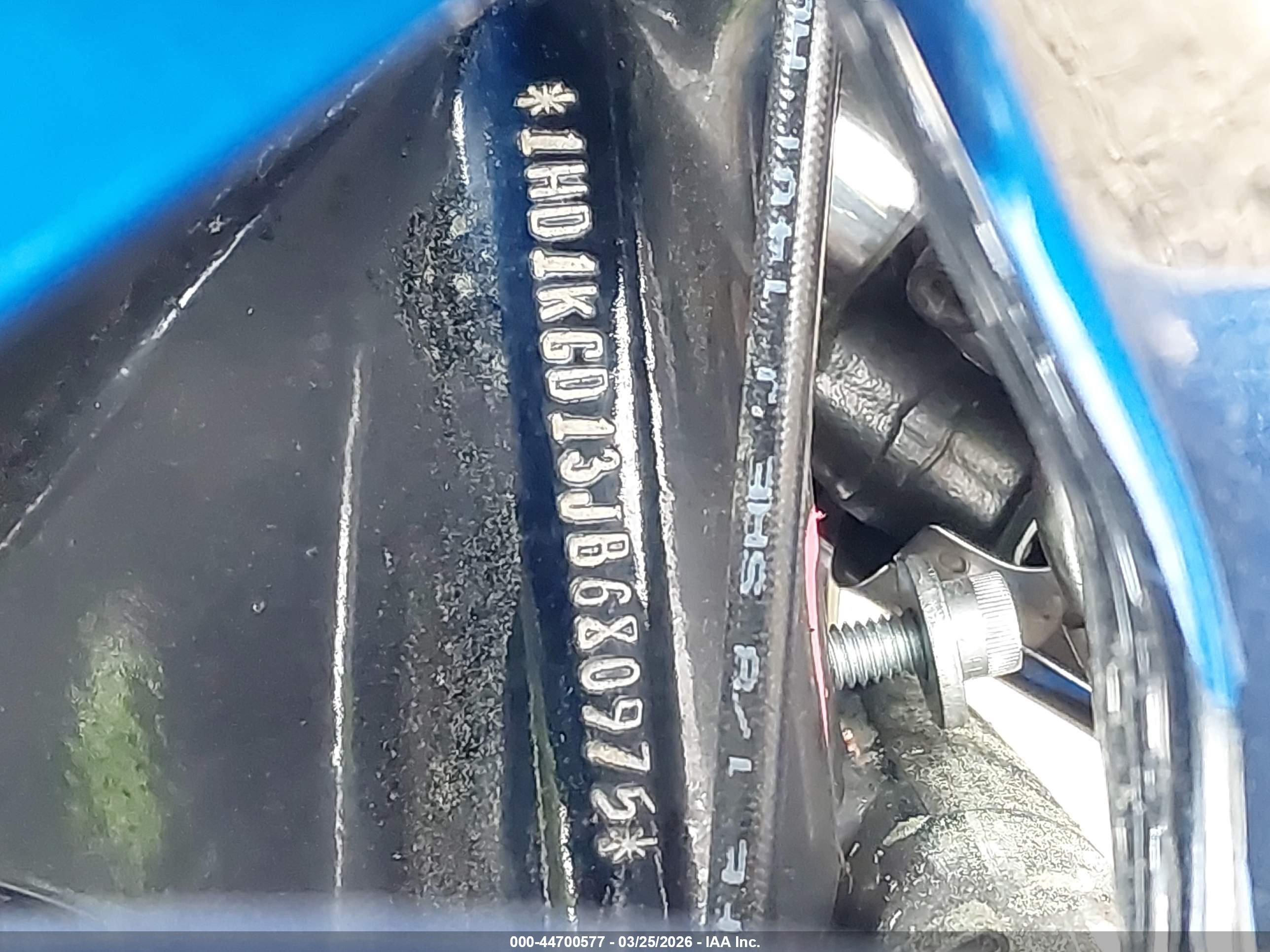 HARLEY-DAVIDSON FLTRU image 10