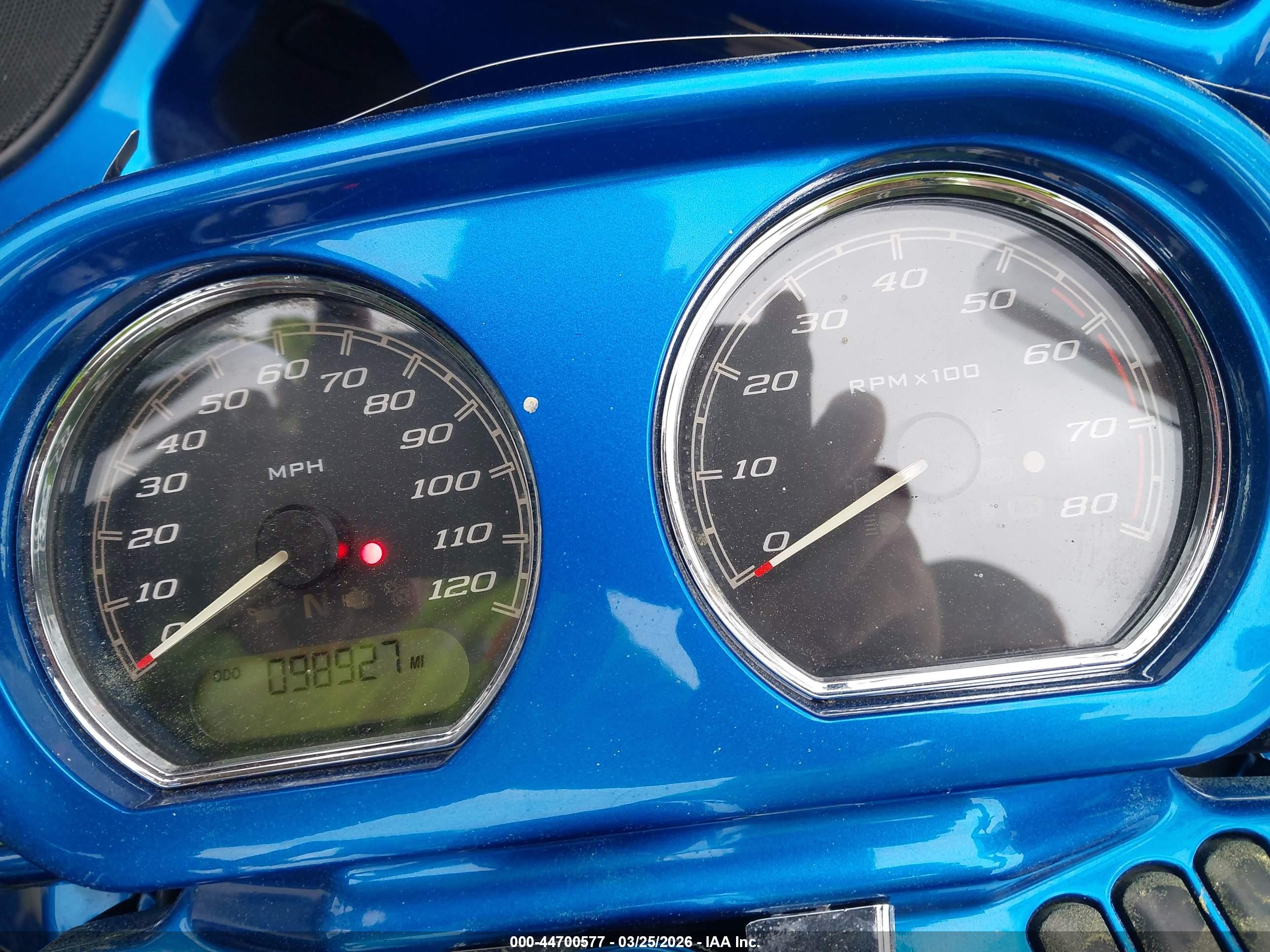 HARLEY-DAVIDSON FLTRU image 7
