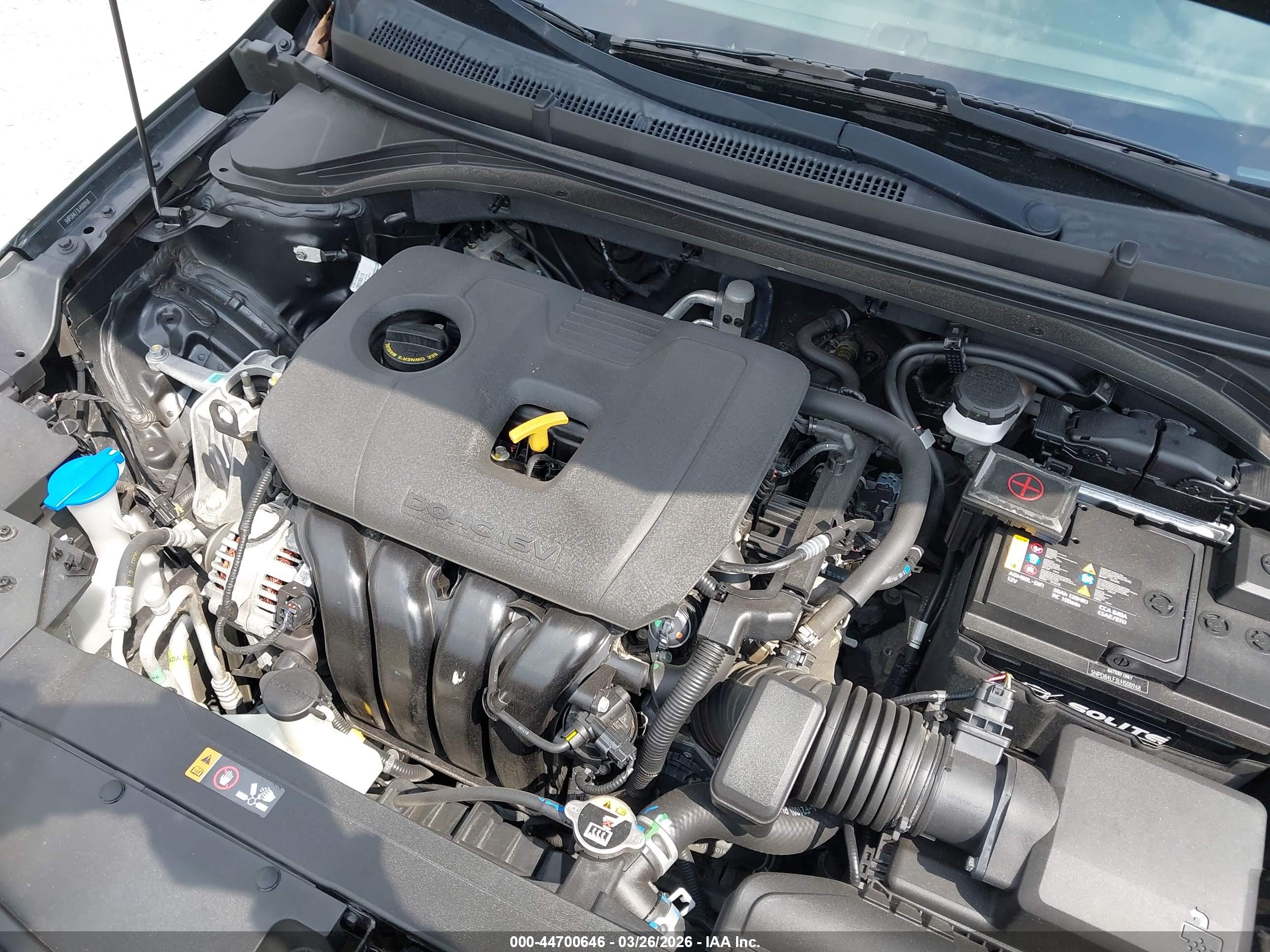 HYUNDAI ELANTRA image 10