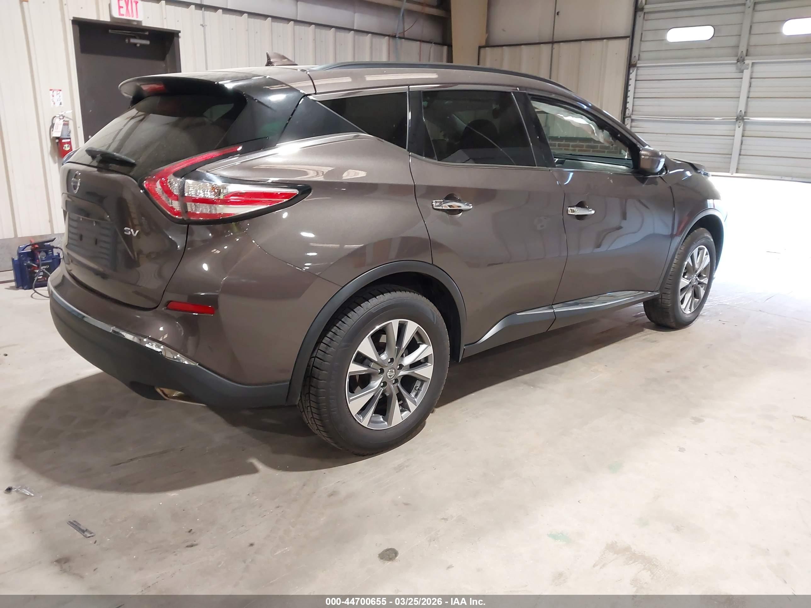 NISSAN MURANO image 4