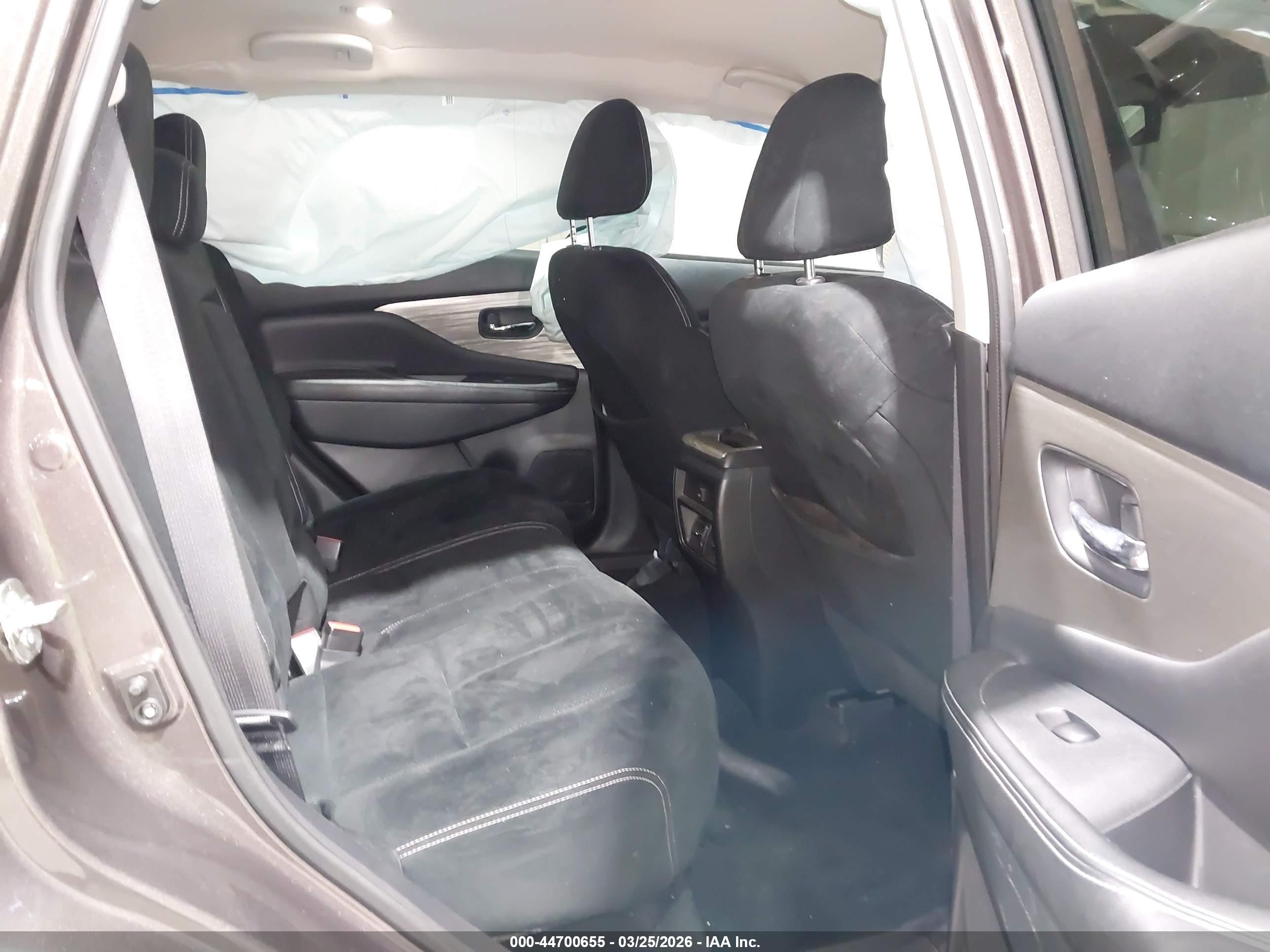 NISSAN MURANO image 8