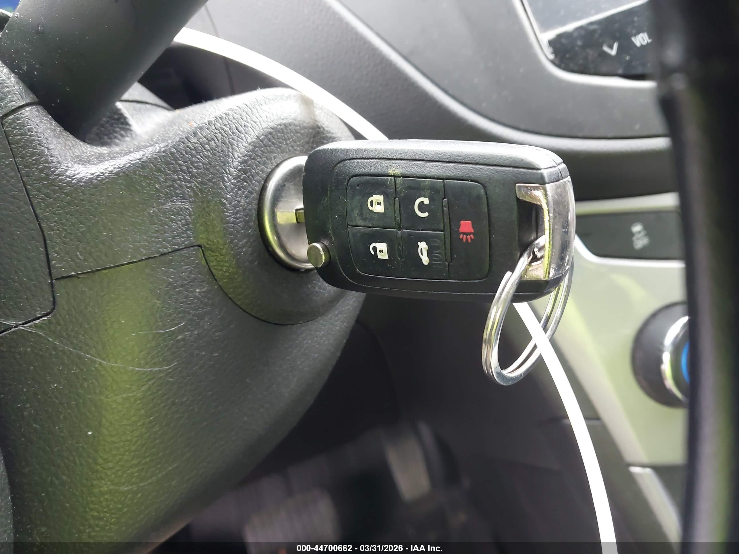 CHEVROLET TRAX image 11
