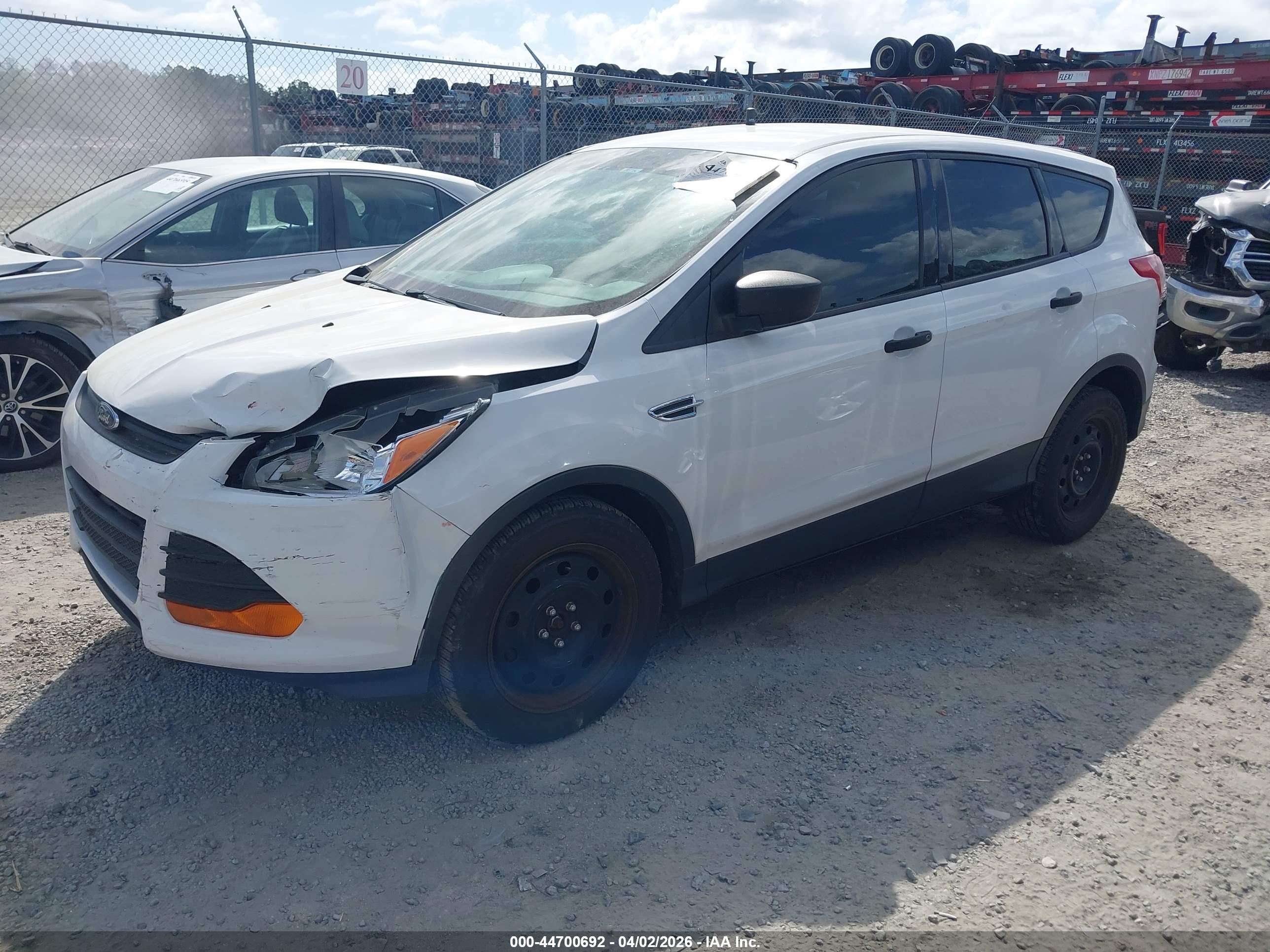 FORD ESCAPE image 2