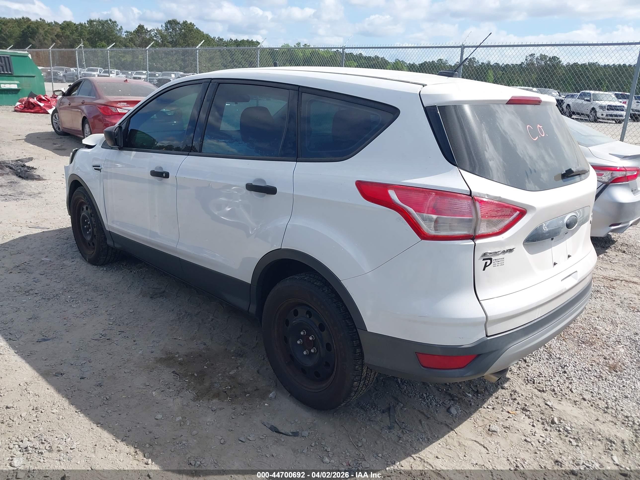 FORD ESCAPE image 3