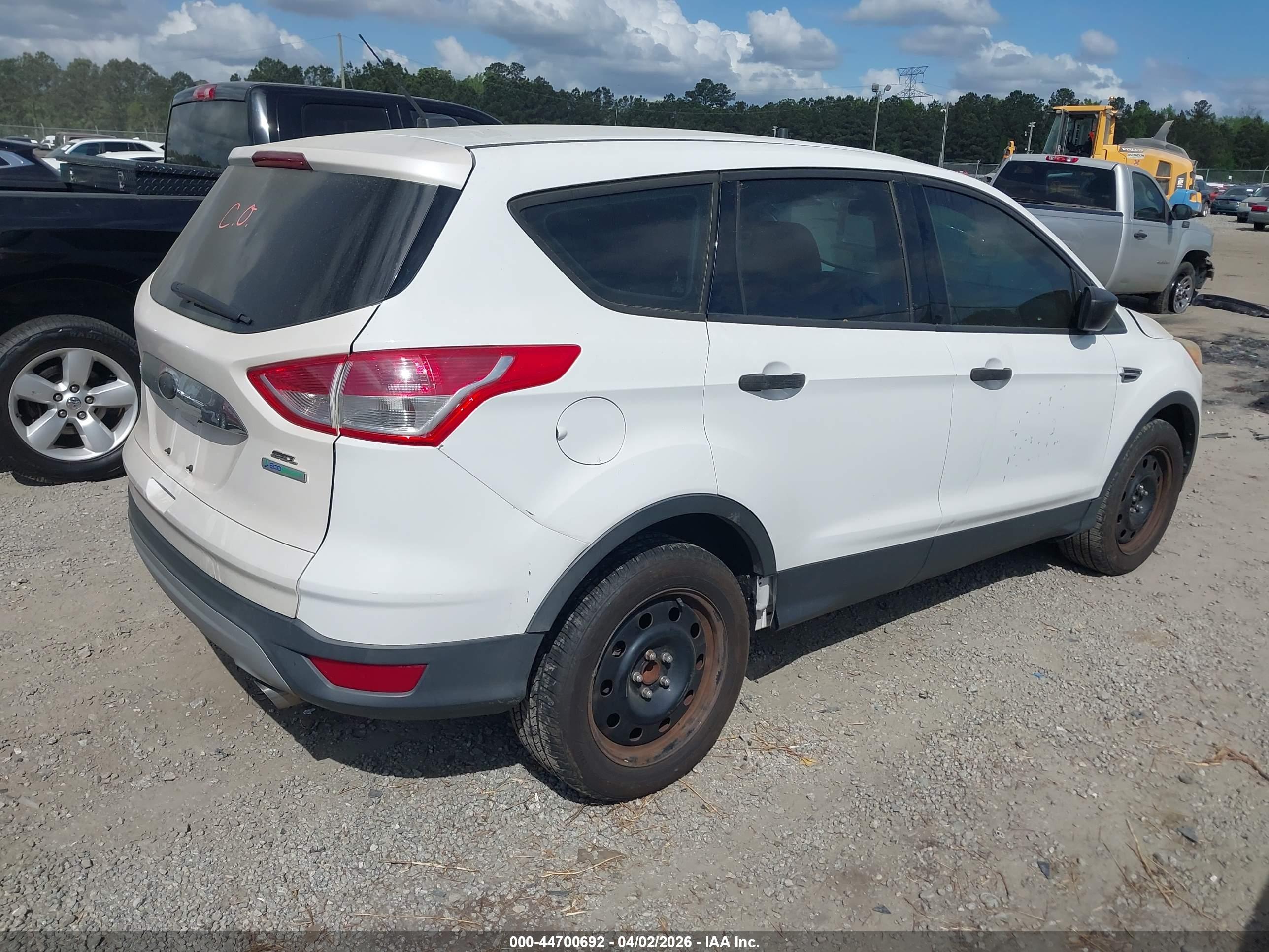 FORD ESCAPE image 4