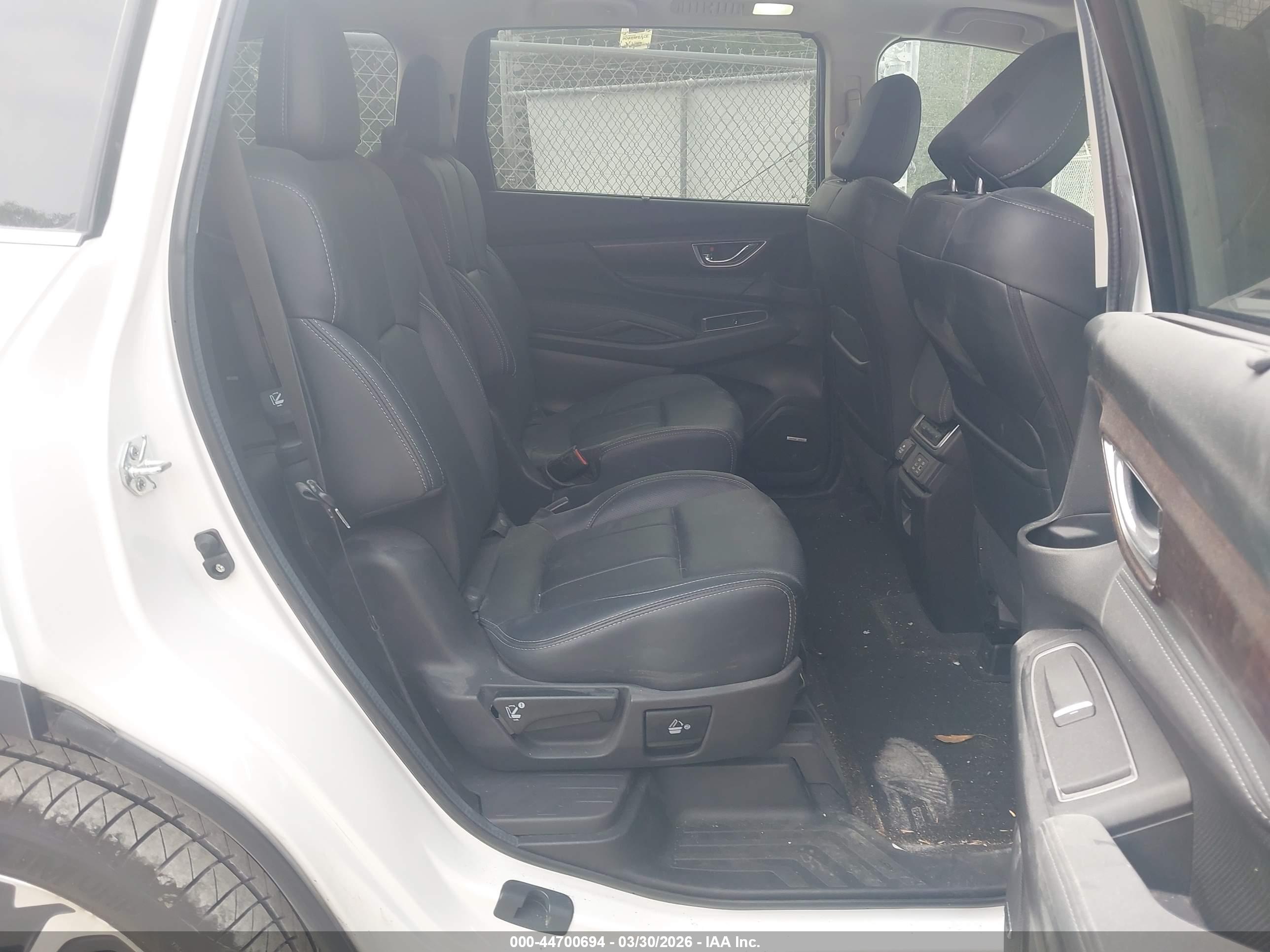 SUBARU ASCENT image 8